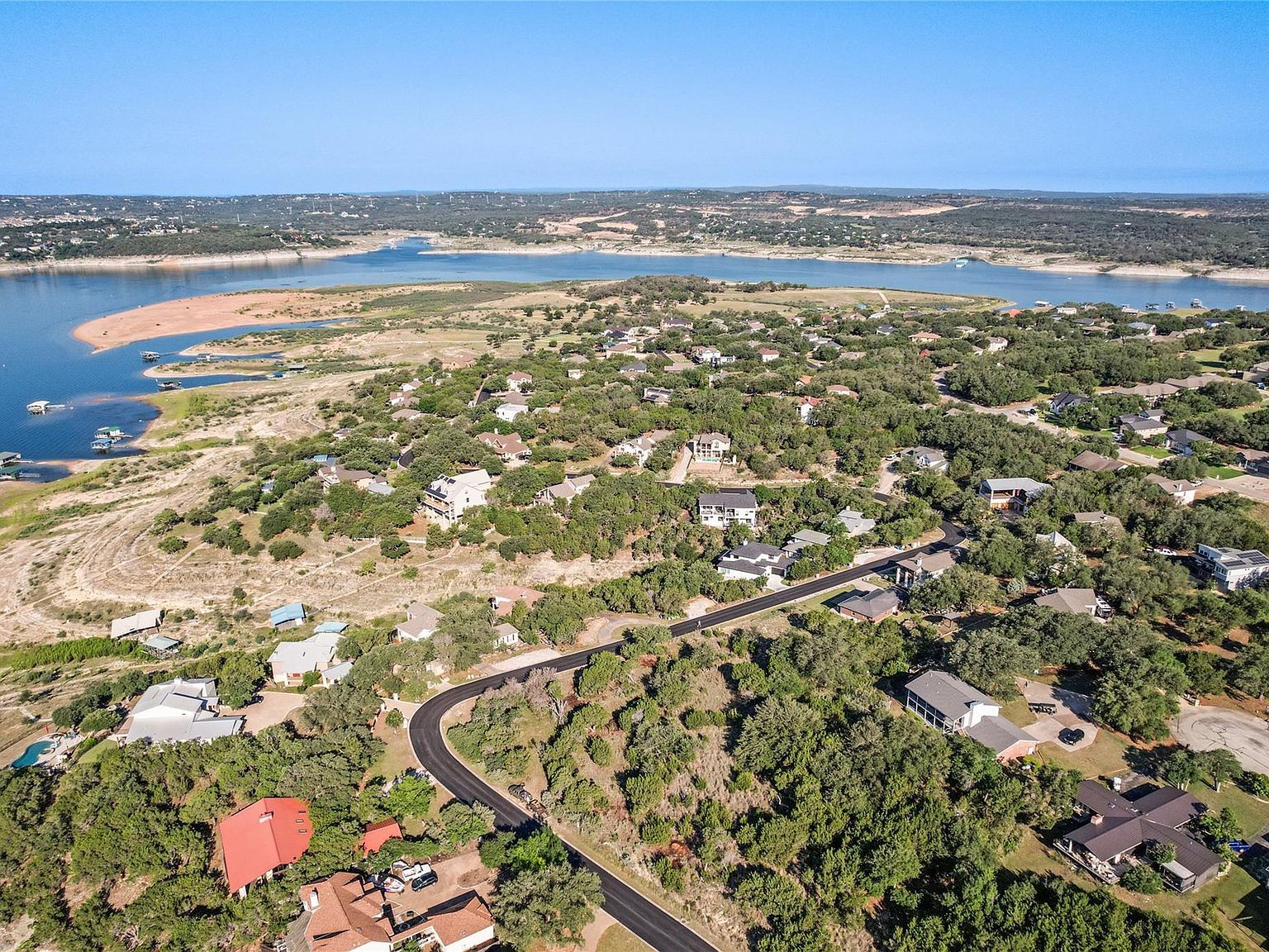 18512 Lakeland Dr Leander, TX 78645 - Thumbnail 3