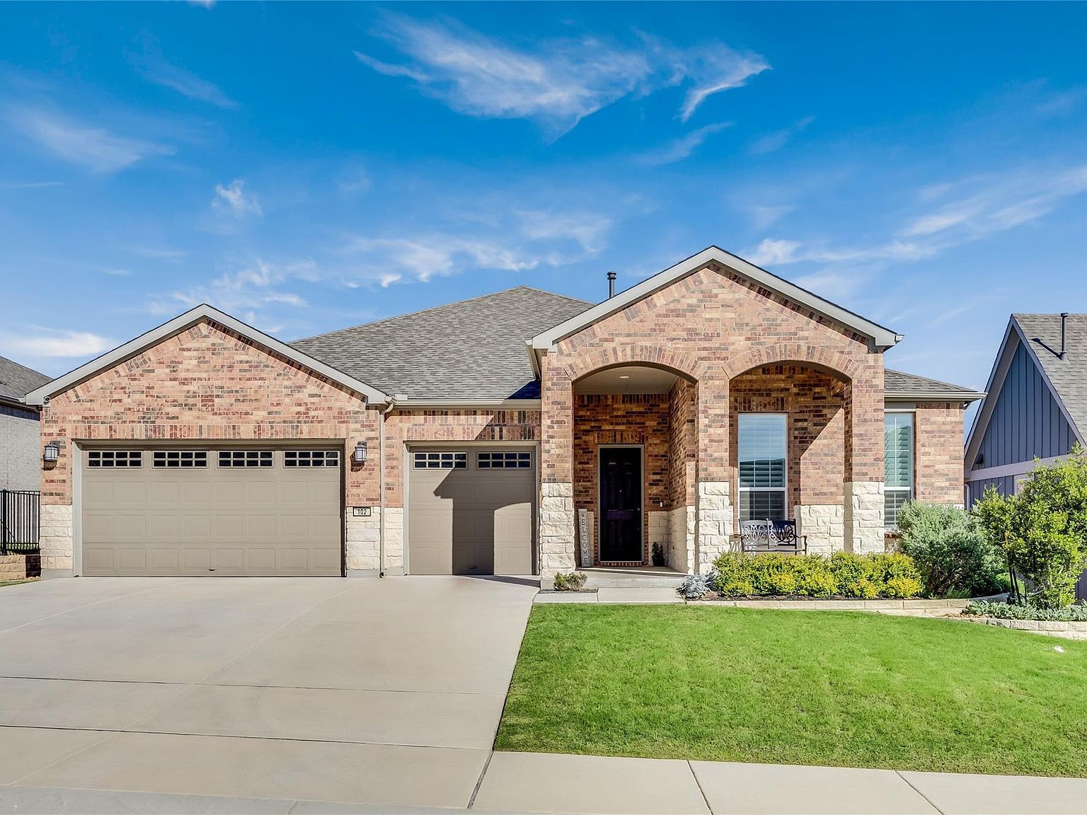 102 Pointer Ln Georgetown, TX 78633 - Thumbnail 3