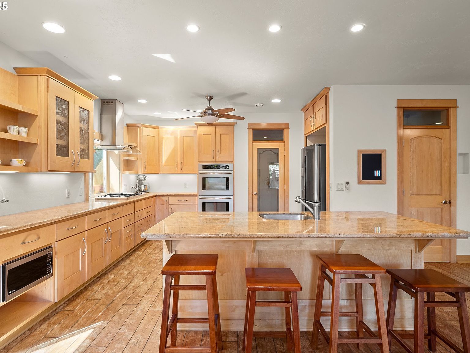 170 SW Eckman St McMinnville, OR 97128 - Thumbnail 3