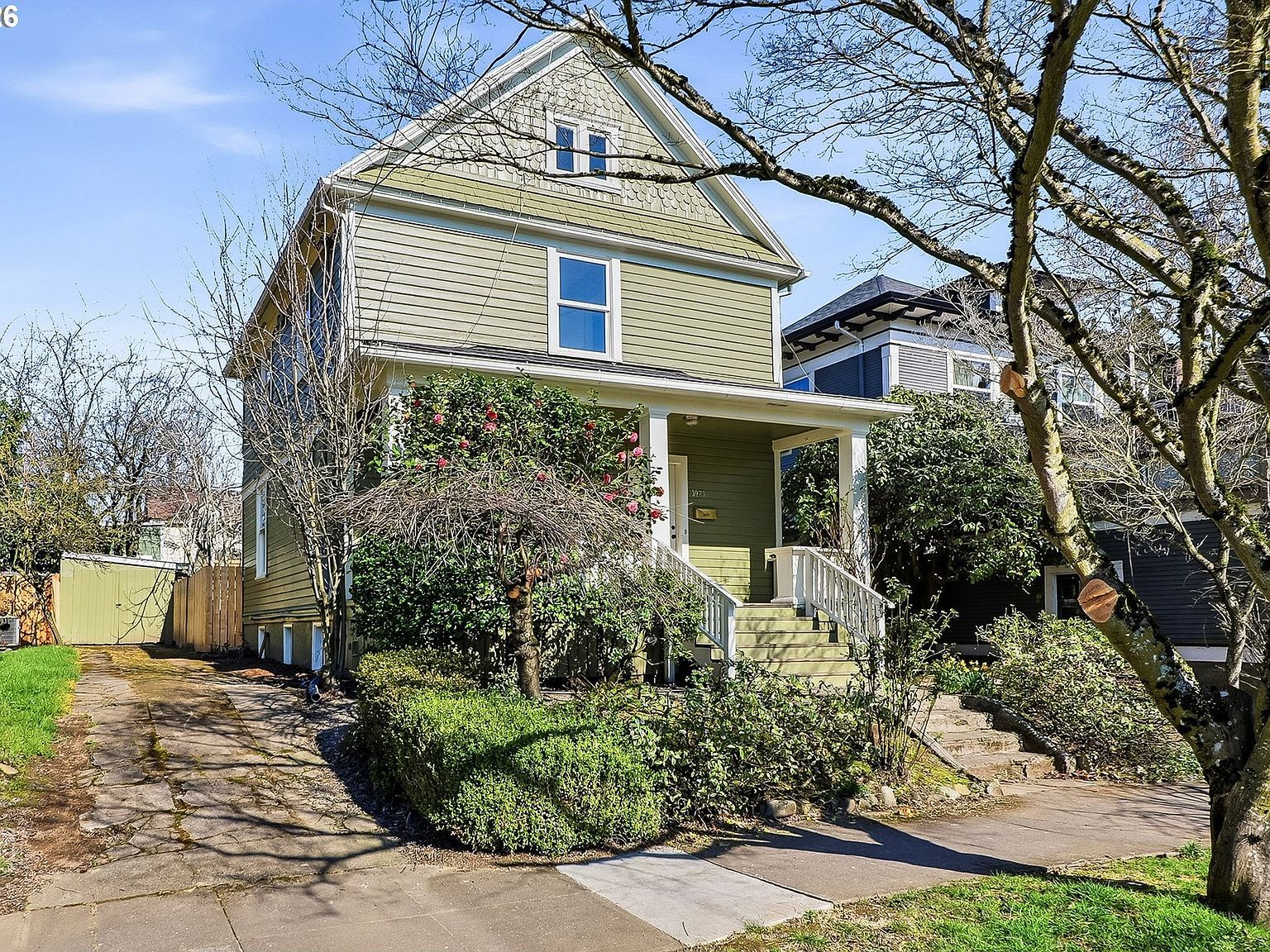 3923 SE Main St Portland, OR 97214 - Thumbnail 3