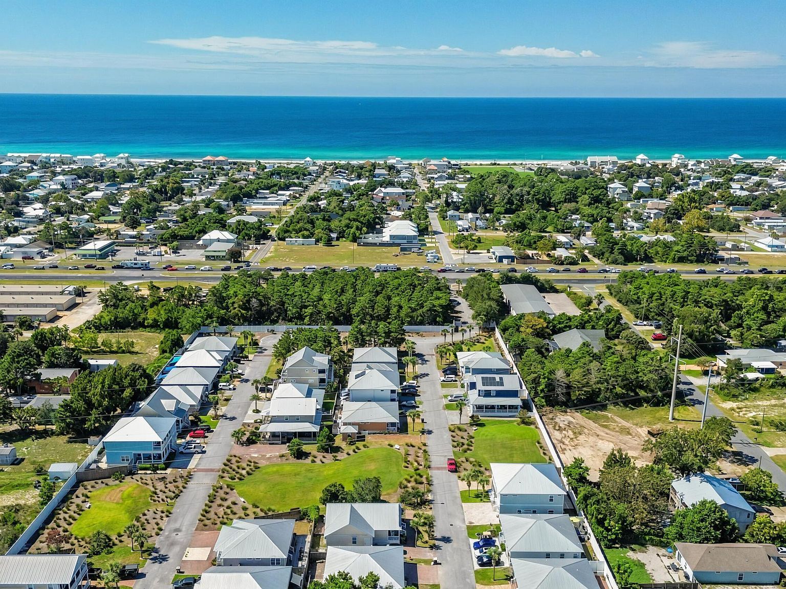 411 Paradise Blvd Panama City Beach, FL 32413 - Thumbnail 3