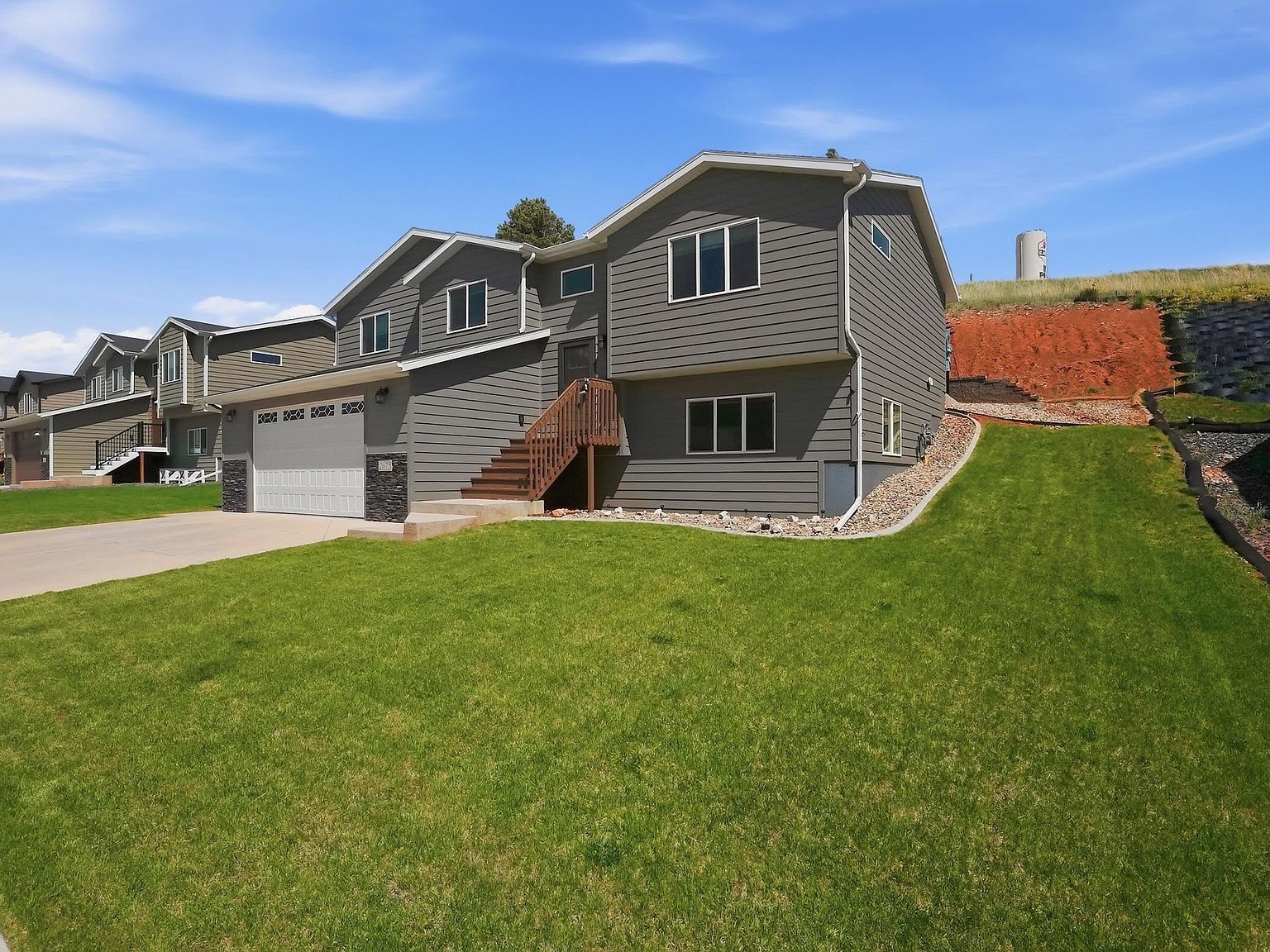 2675 Meadow Ct Sturgis, SD 57785 - Thumbnail 3