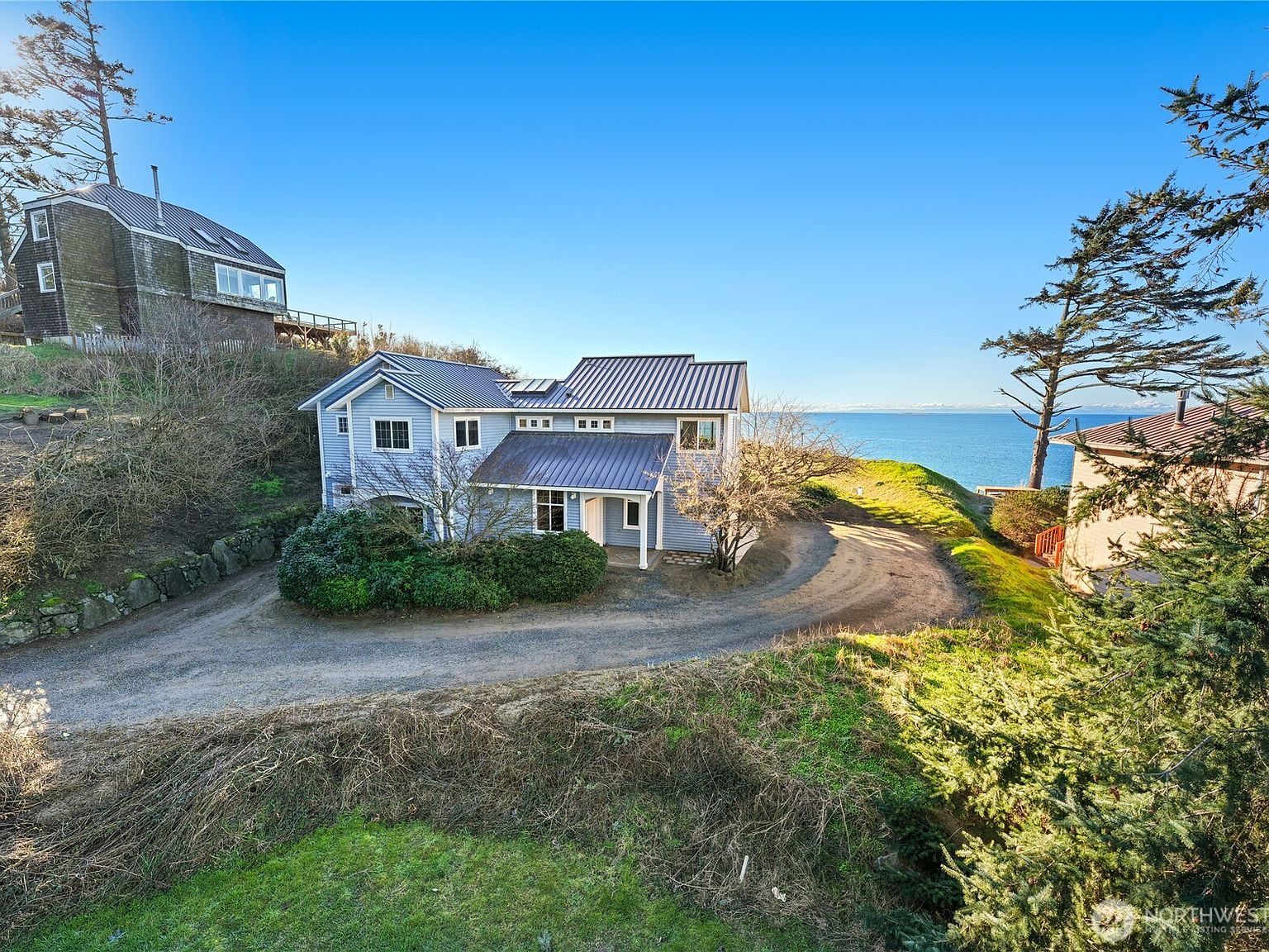 2337 W Beach Rd Oak Harbor, WA 98277 - Thumbnail 3
