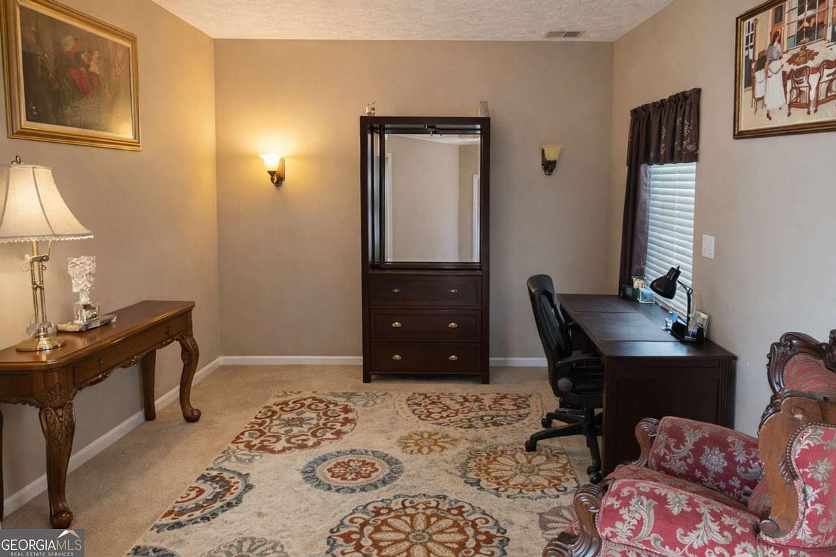 9725 Silverstone Ct Jonesboro, GA 30238 - Thumbnail 3