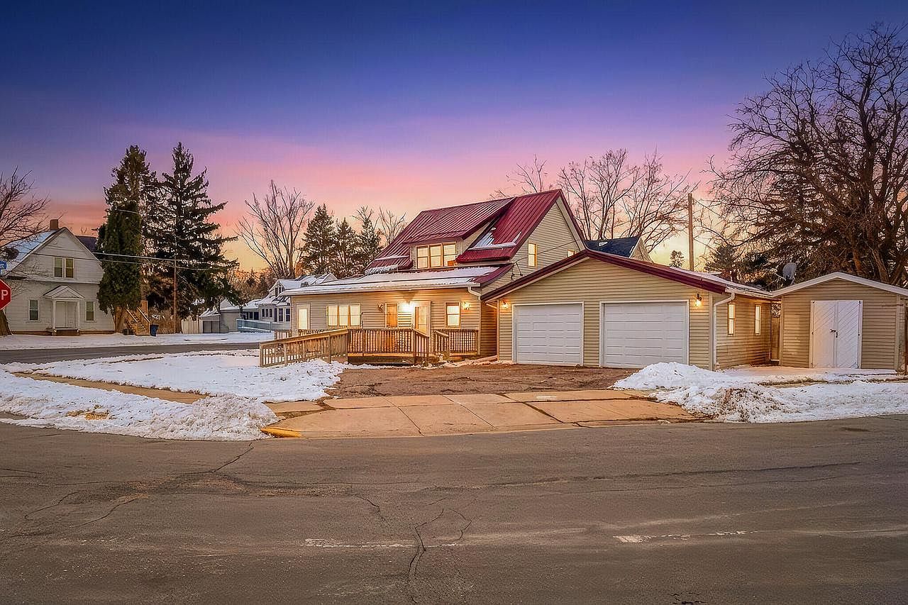 405 West Ave Mauston, WI 53948 - Thumbnail 3