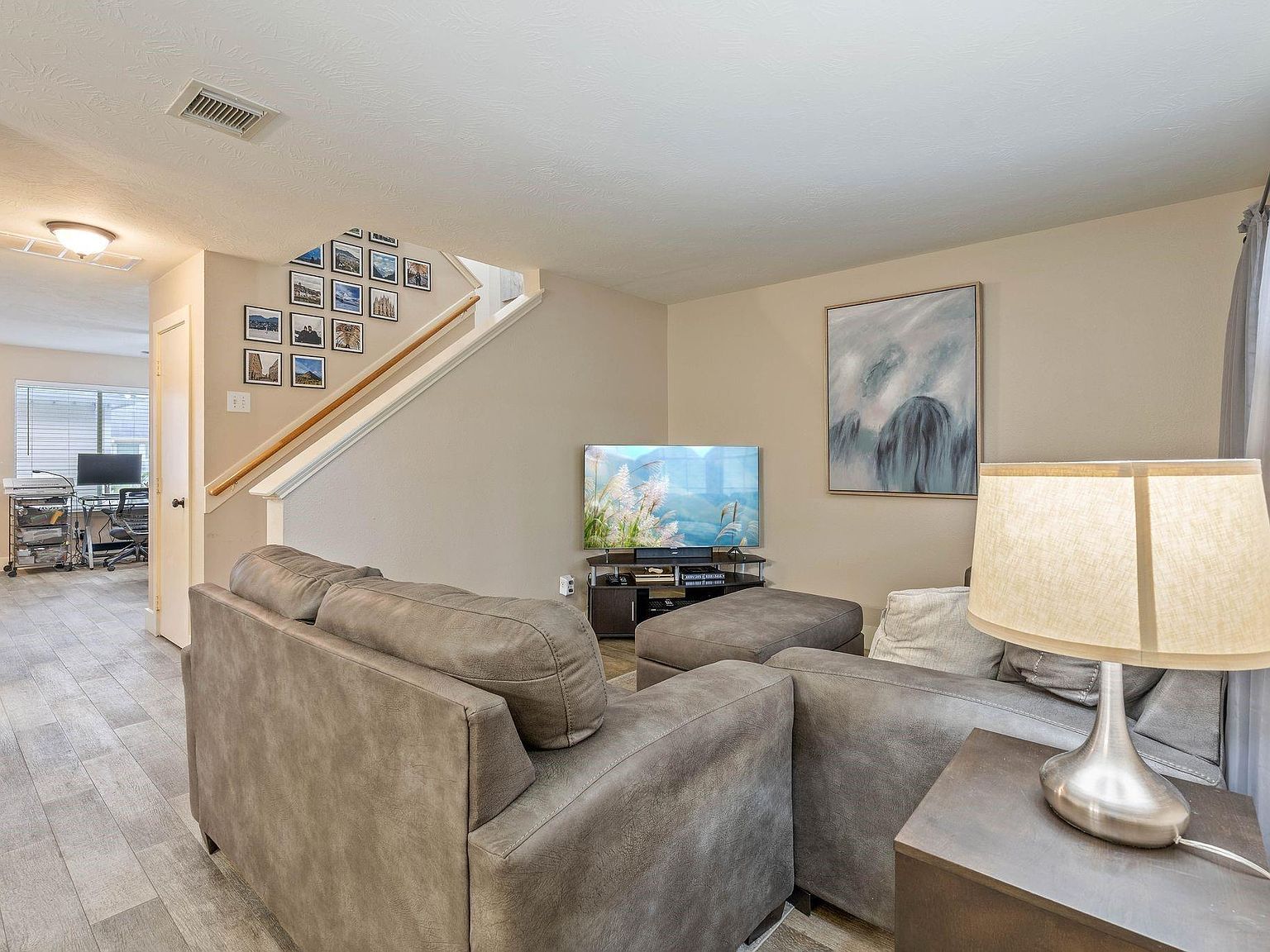 9915 Farrell Dr Houston, TX 77070 - Thumbnail 3