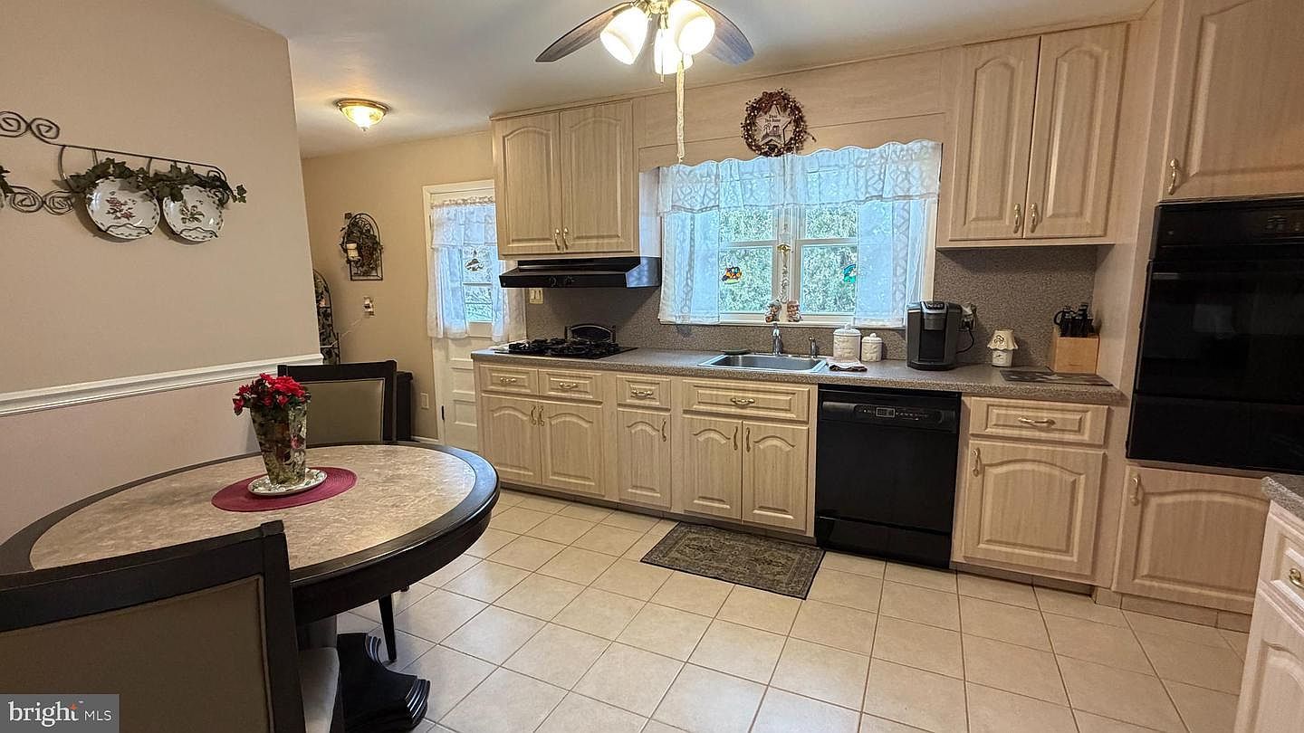 2640 Princeton Pike Lawrence Township, NJ 08648 - Thumbnail 3