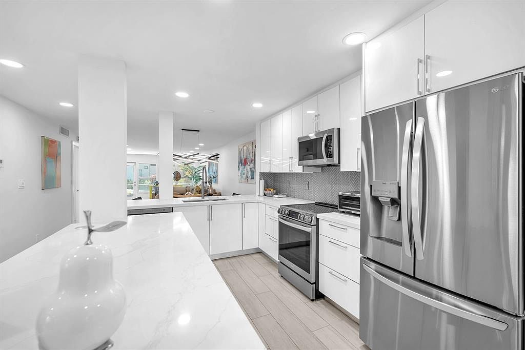 13725 Via Aurora APT A Delray Beach, FL 33484 - Thumbnail 3