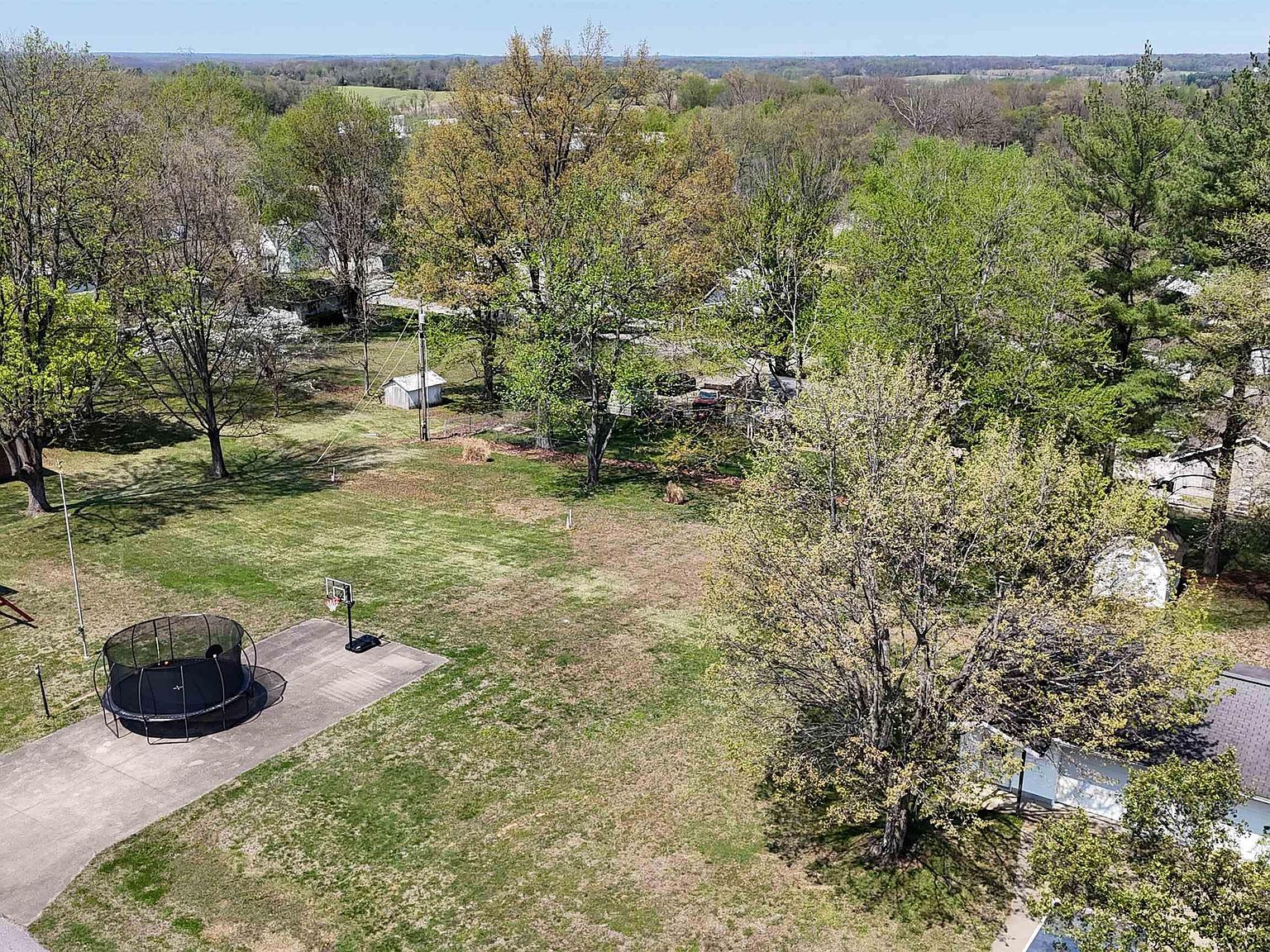 238 E Market St Chrisney, IN 47611 - Thumbnail 3