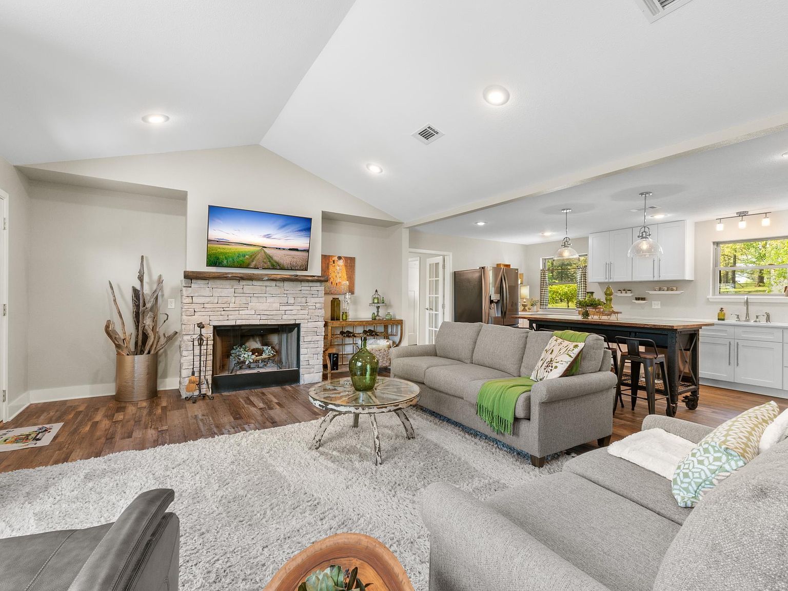 399 Shore Dr Shirley, AR 72153 - Thumbnail 3