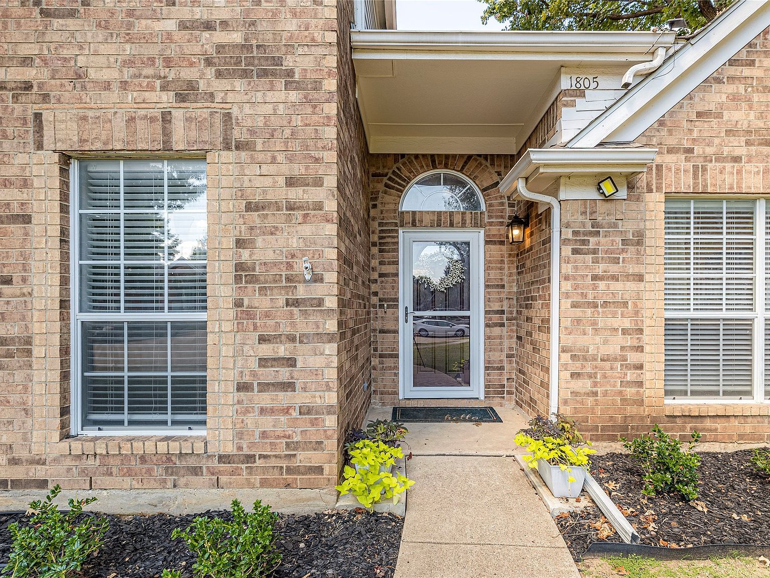 1805 Creek Xing Garland, TX 75040 - Thumbnail 3