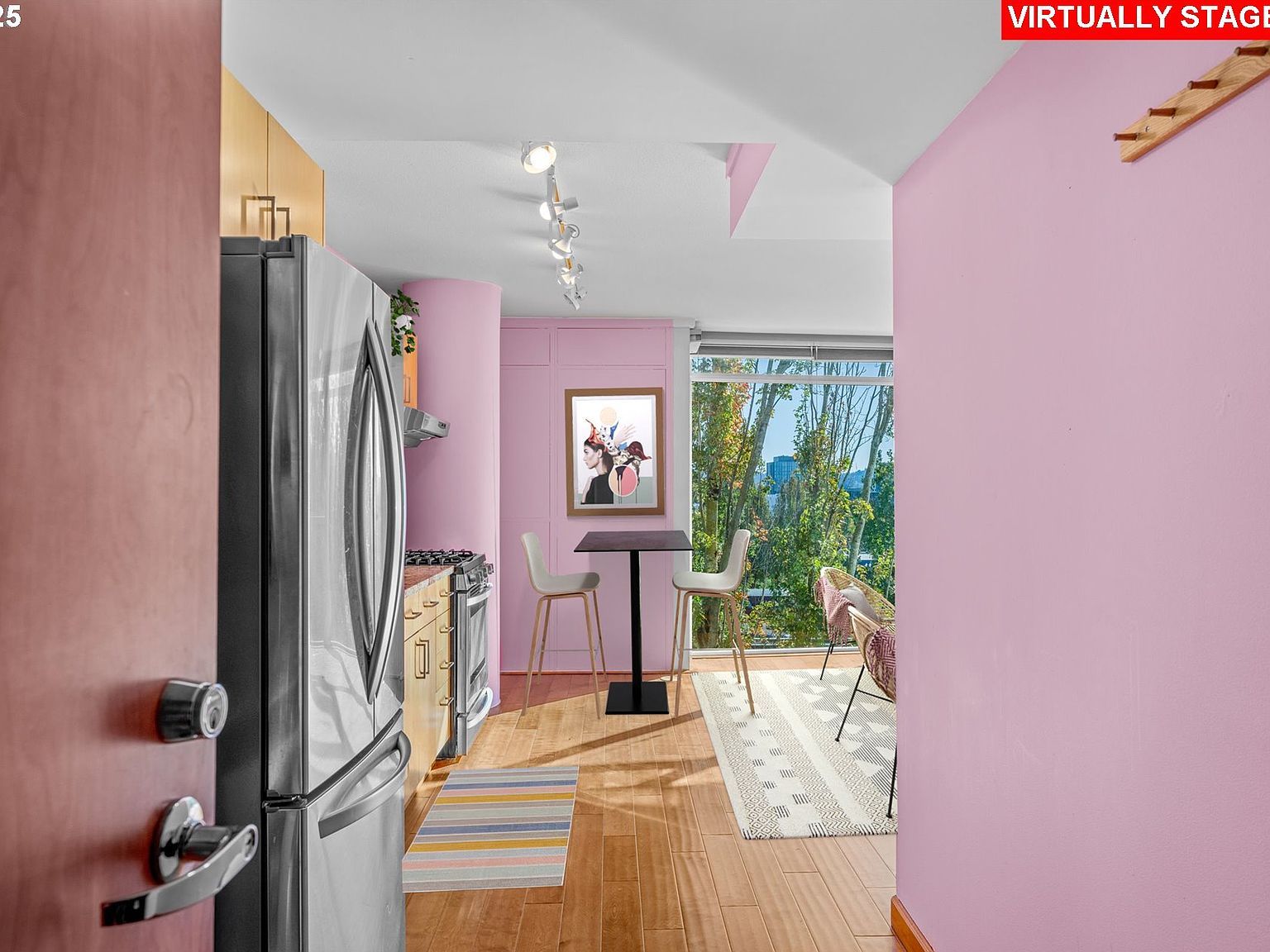 533 NE Holladay St APT 605 Portland, OR 97232 - Thumbnail 3