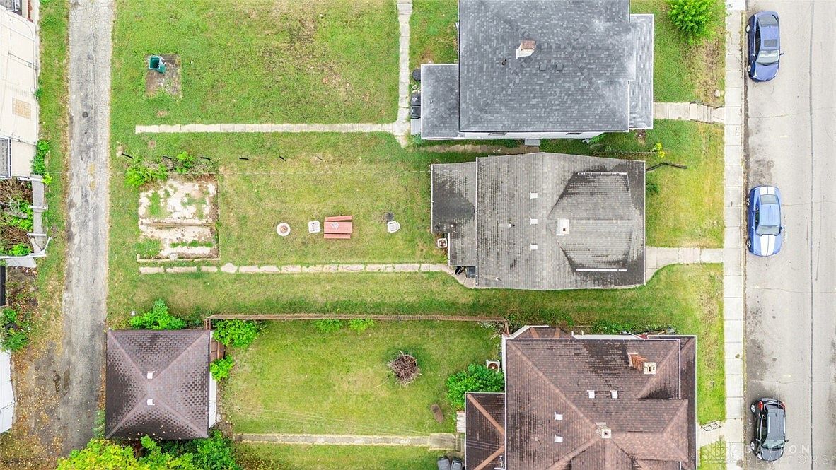 329 Grove Ave Dayton, OH 45404 - Thumbnail 3