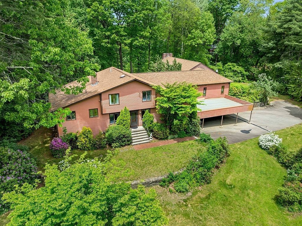 29 Pine Ridge Rd Stow, MA 01775 - Thumbnail 3