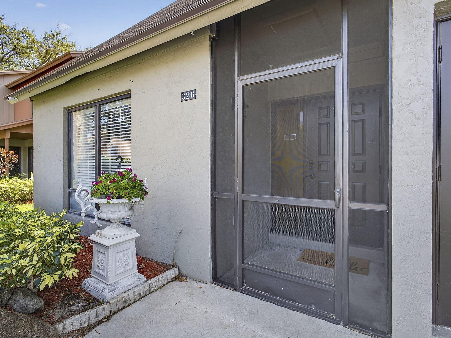 326 Sandtree Dr Palm Beach Gardens, FL 33403 - Thumbnail 3