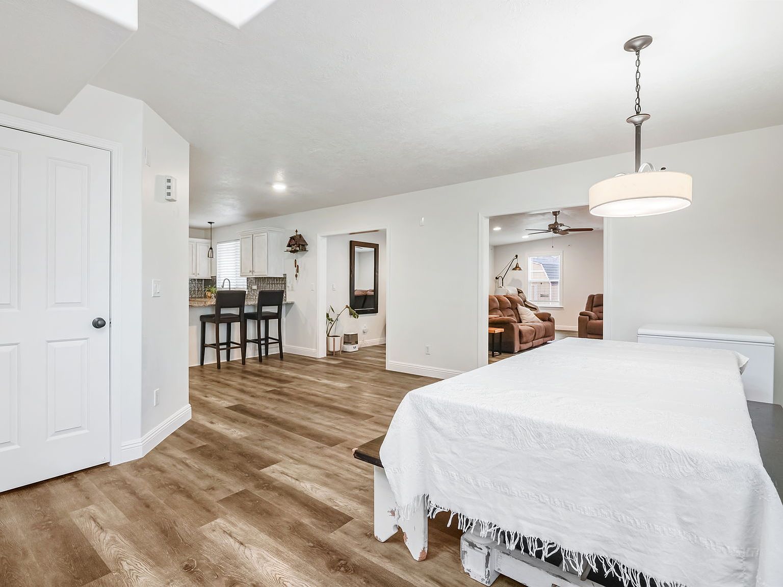 6021 W Fragrant Ln Herriman, UT 84096 - Thumbnail 3