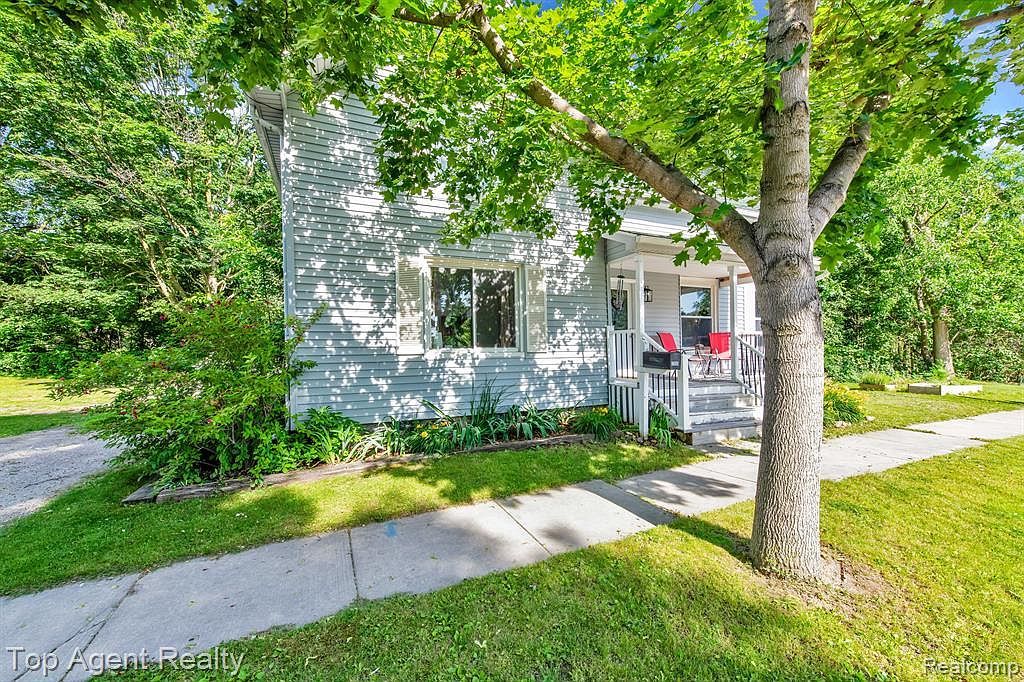 67600 Forest St Richmond, MI 48062 - Thumbnail 3