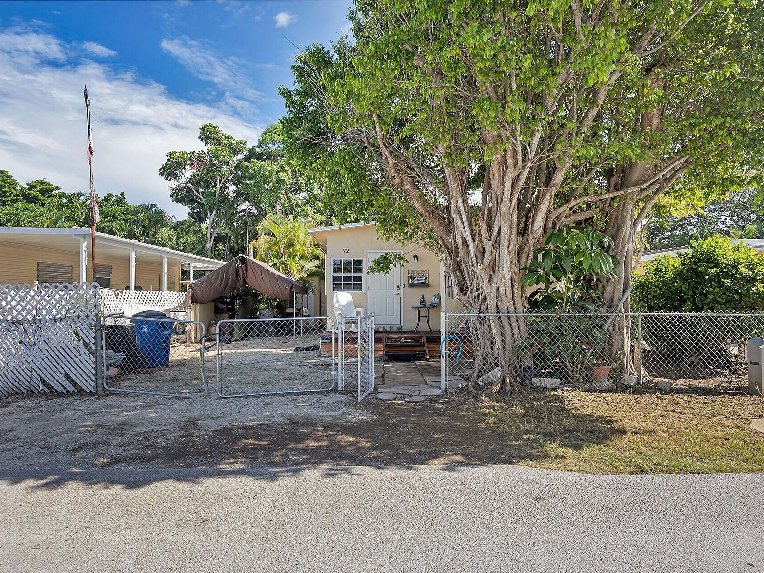 72 1st Ct Key Largo, FL 33037 - Thumbnail 3
