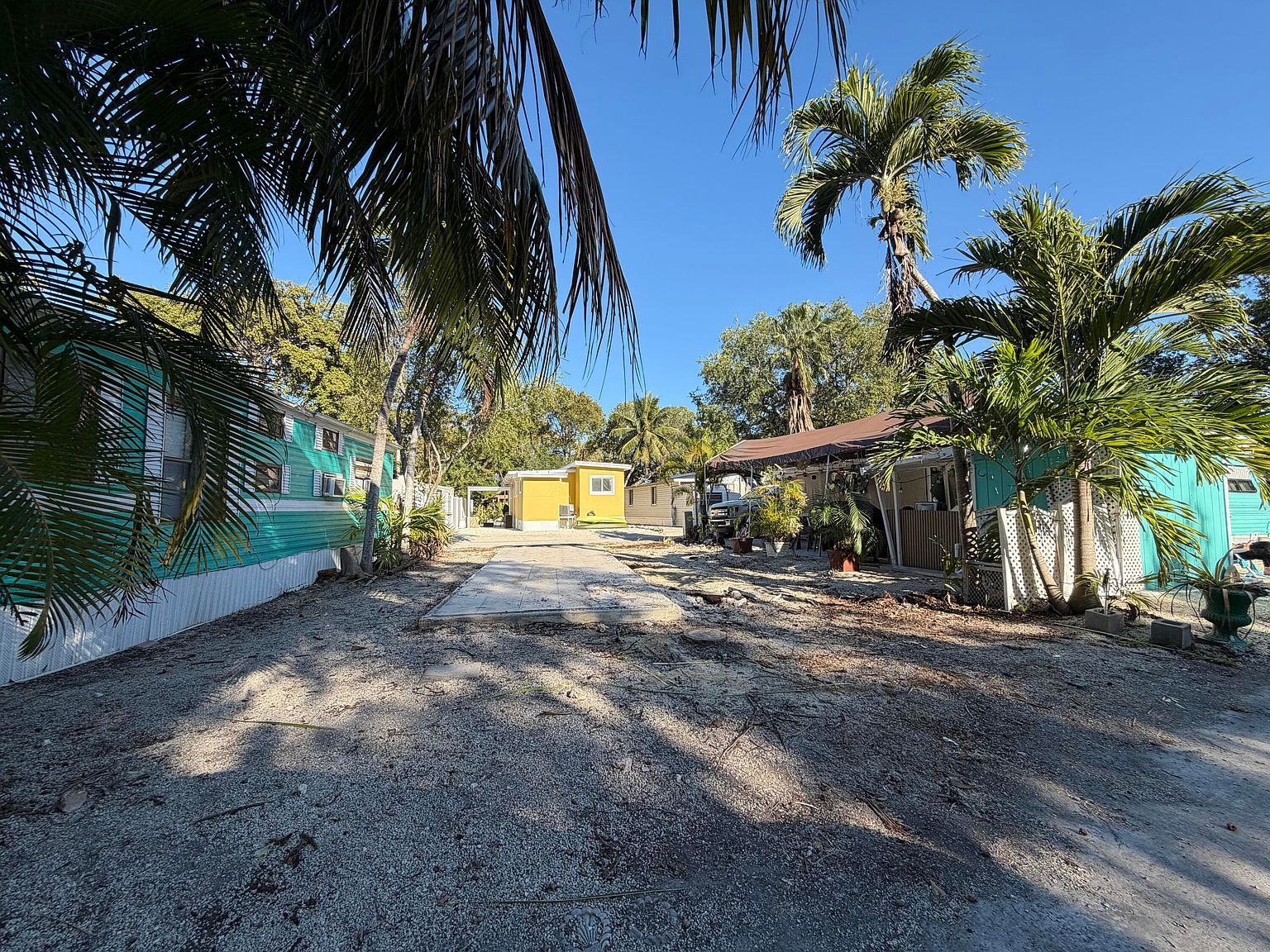 101551 Overseas Hwy #22 Key Largo, FL 33037 - Thumbnail 3