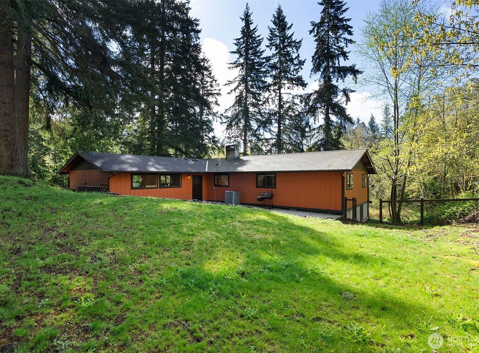 27495 Parcells Rd NE Kingston, WA 98346 - Thumbnail 3