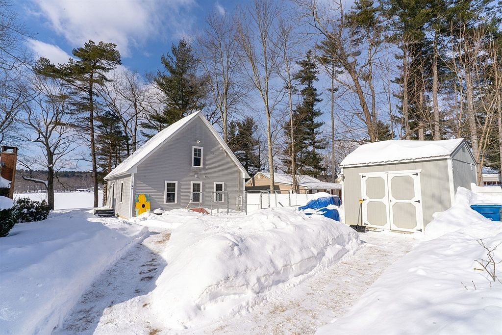 97 Cubles Dr Brimfield, MA 01010 - Thumbnail 3