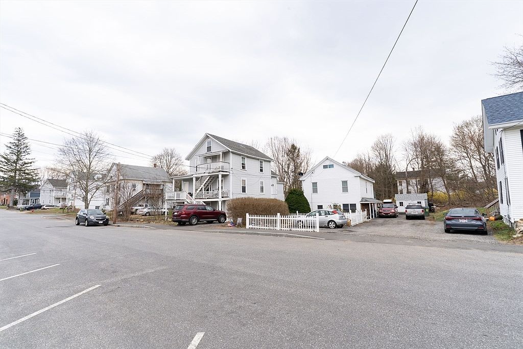 15-17 Central St Brookfield, MA 01506 - Thumbnail 3