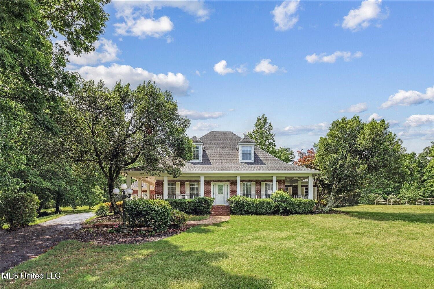 7885 Hunters Bend Cv Olive Branch, MS 38654 - Thumbnail 3