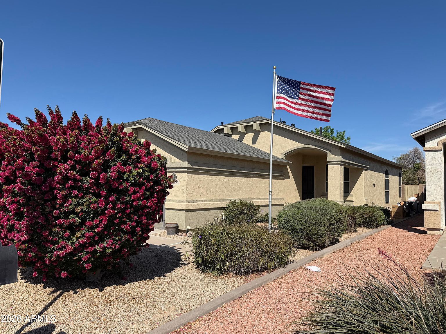 9718 W Mountain View Rd Peoria, AZ 85345 - Thumbnail 3