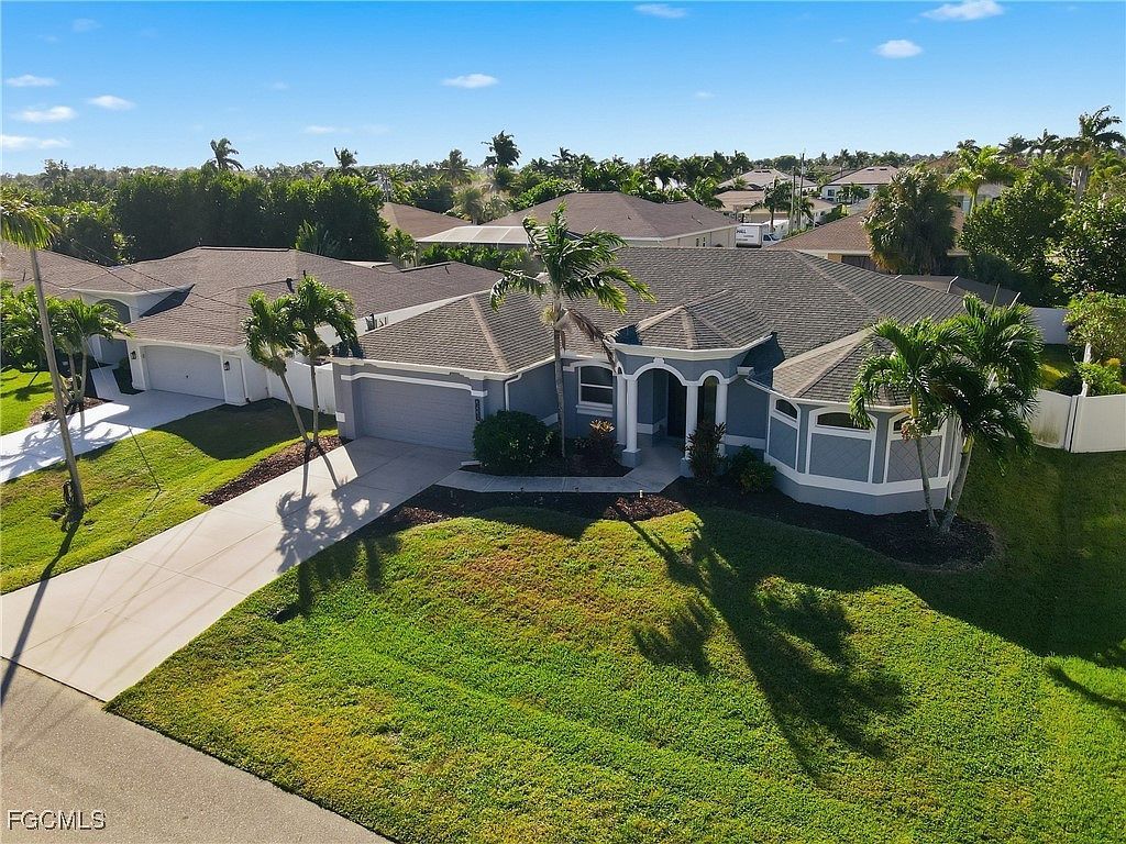 2538 SW 35th Ln Cape Coral, FL 33914 - Thumbnail 3