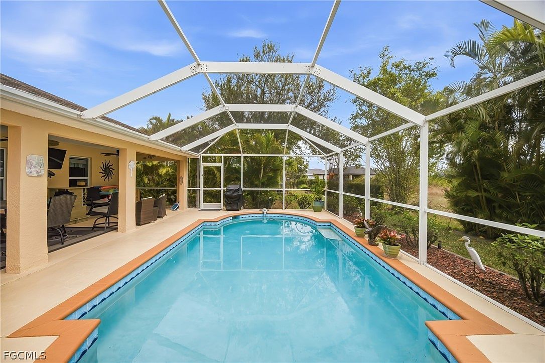 2308 NW 14th Ln Cape Coral, FL 33993 - Thumbnail 3