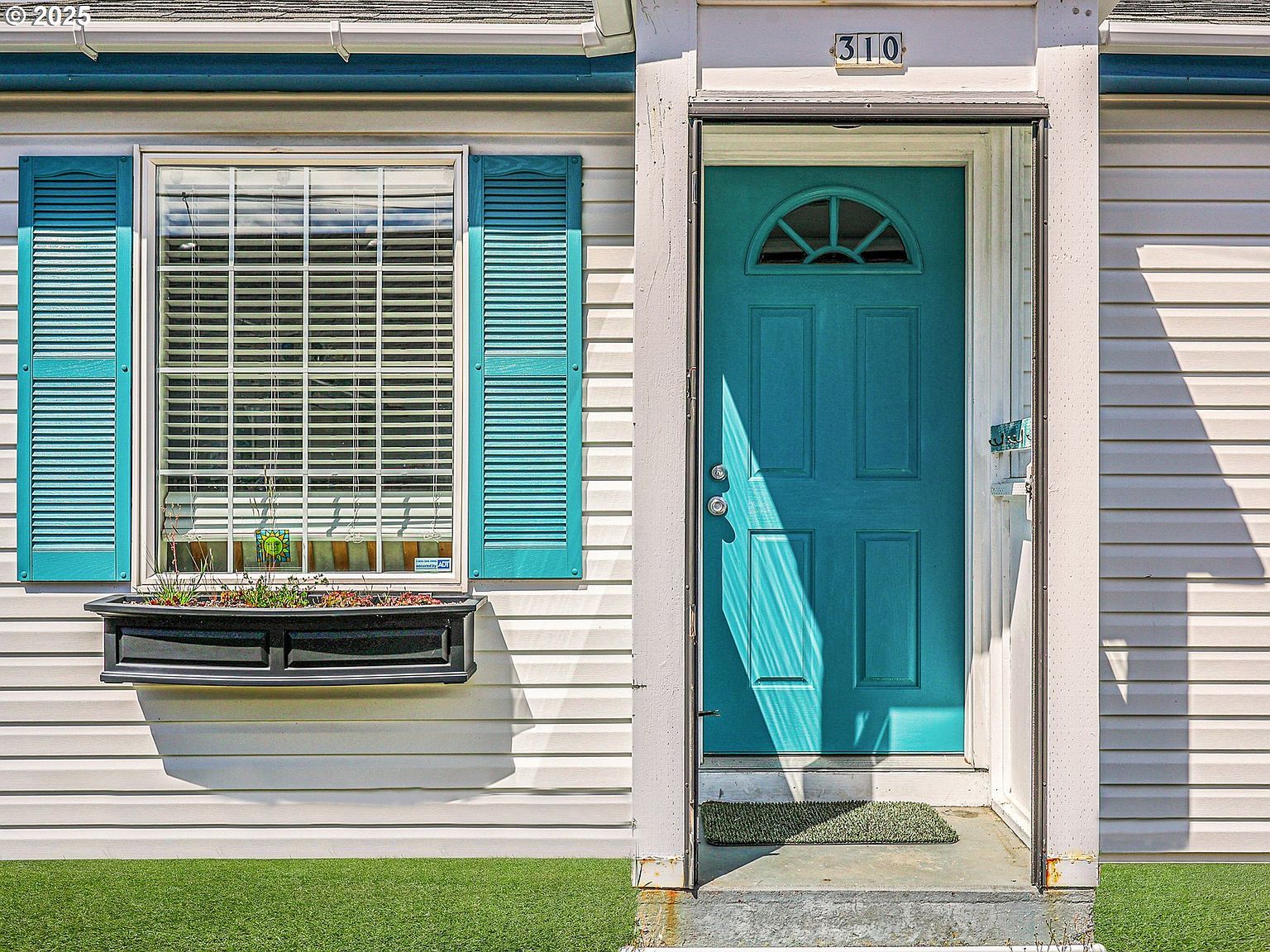 310 Avenue K Seaside, OR 97138 - Thumbnail 3