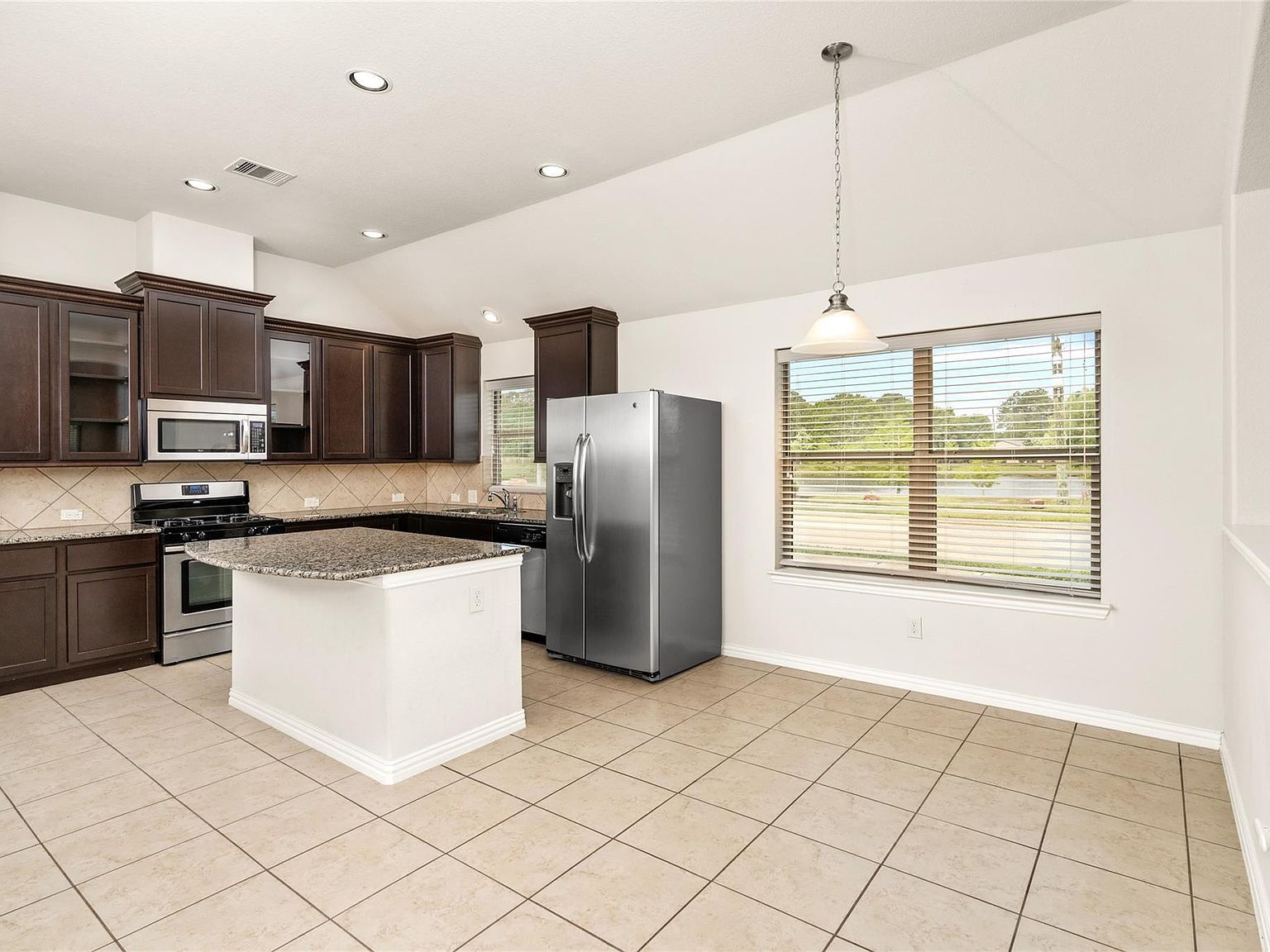 18546 Melissa Springs Dr Tomball, TX 77375 - Thumbnail 3