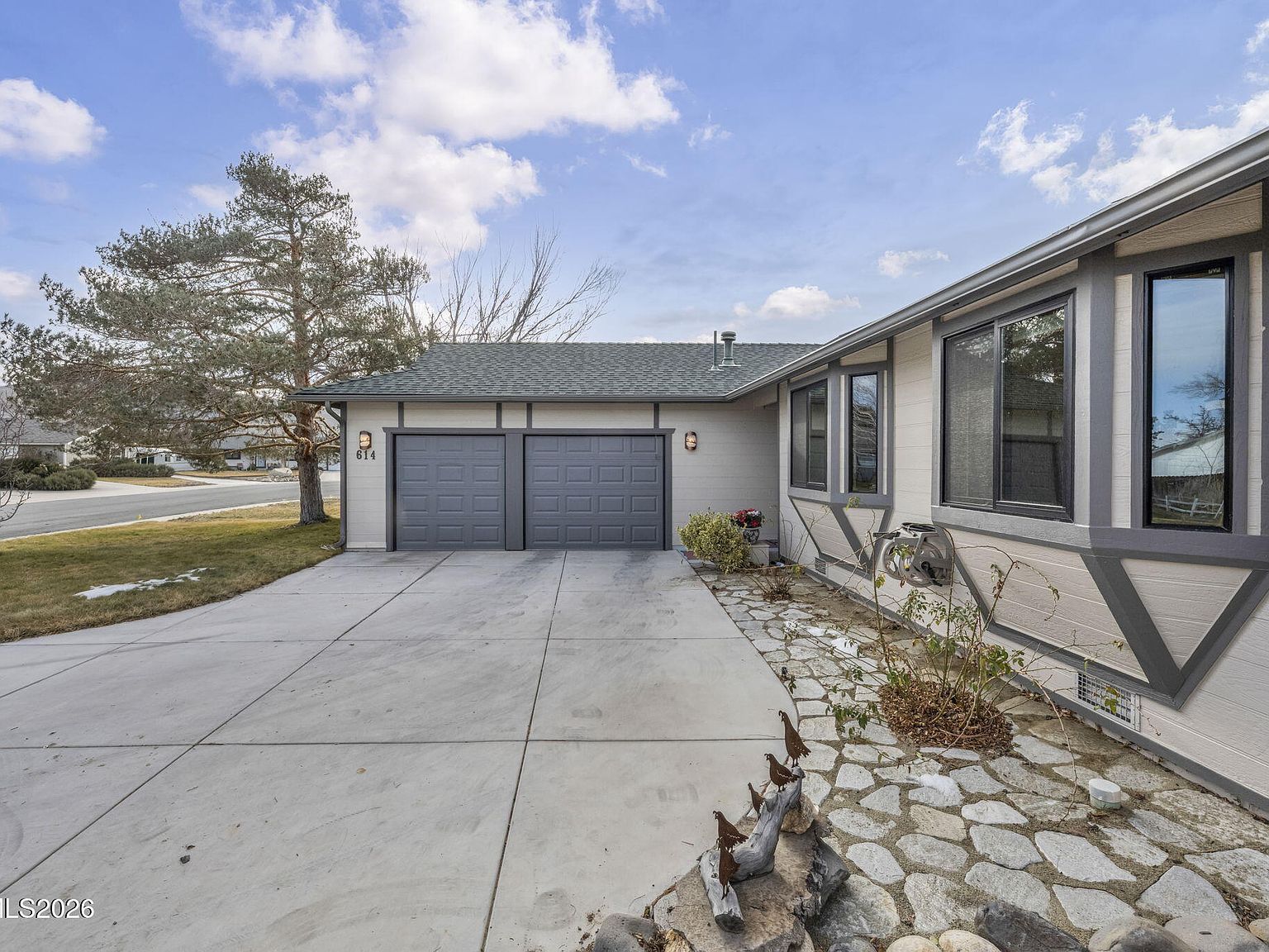 614 Patricia Ct Gardnerville, NV 89460 - Thumbnail 3