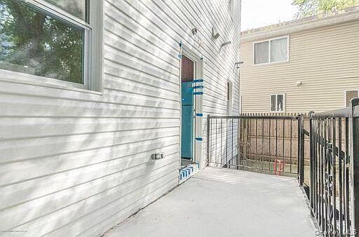 88 Taft Ave Staten Island, NY 10301 - Thumbnail 3