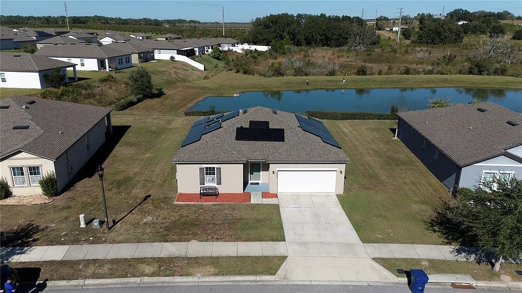 16402 Blooming Cherry Dr Groveland, FL 34736 - Thumbnail 3