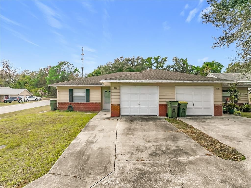 201 Fern Ct Leesburg, FL 34748 - Thumbnail 3