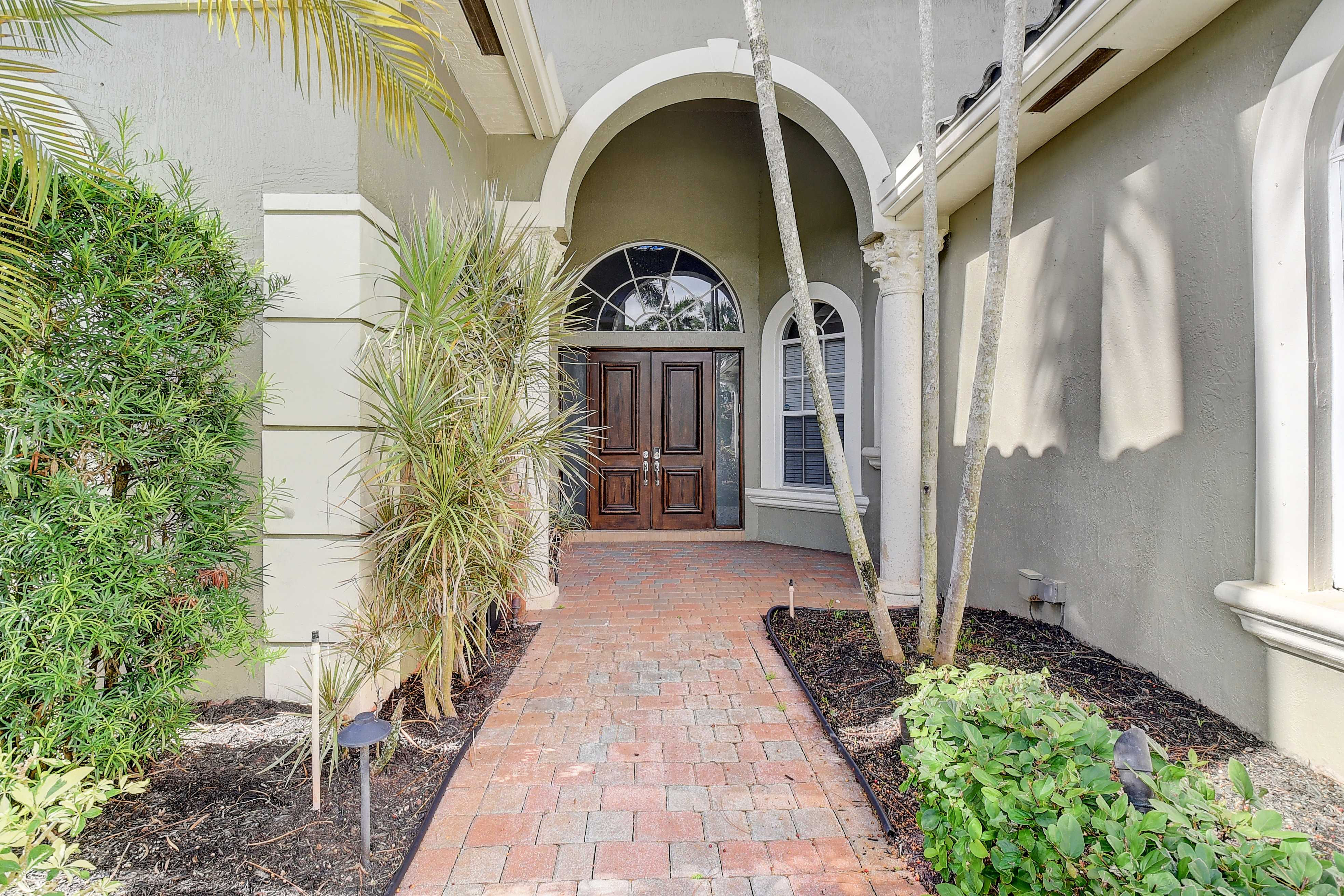 6711 Royal Orchid Circle, Delray Beach, FL, 33446 - Thumbnail 3