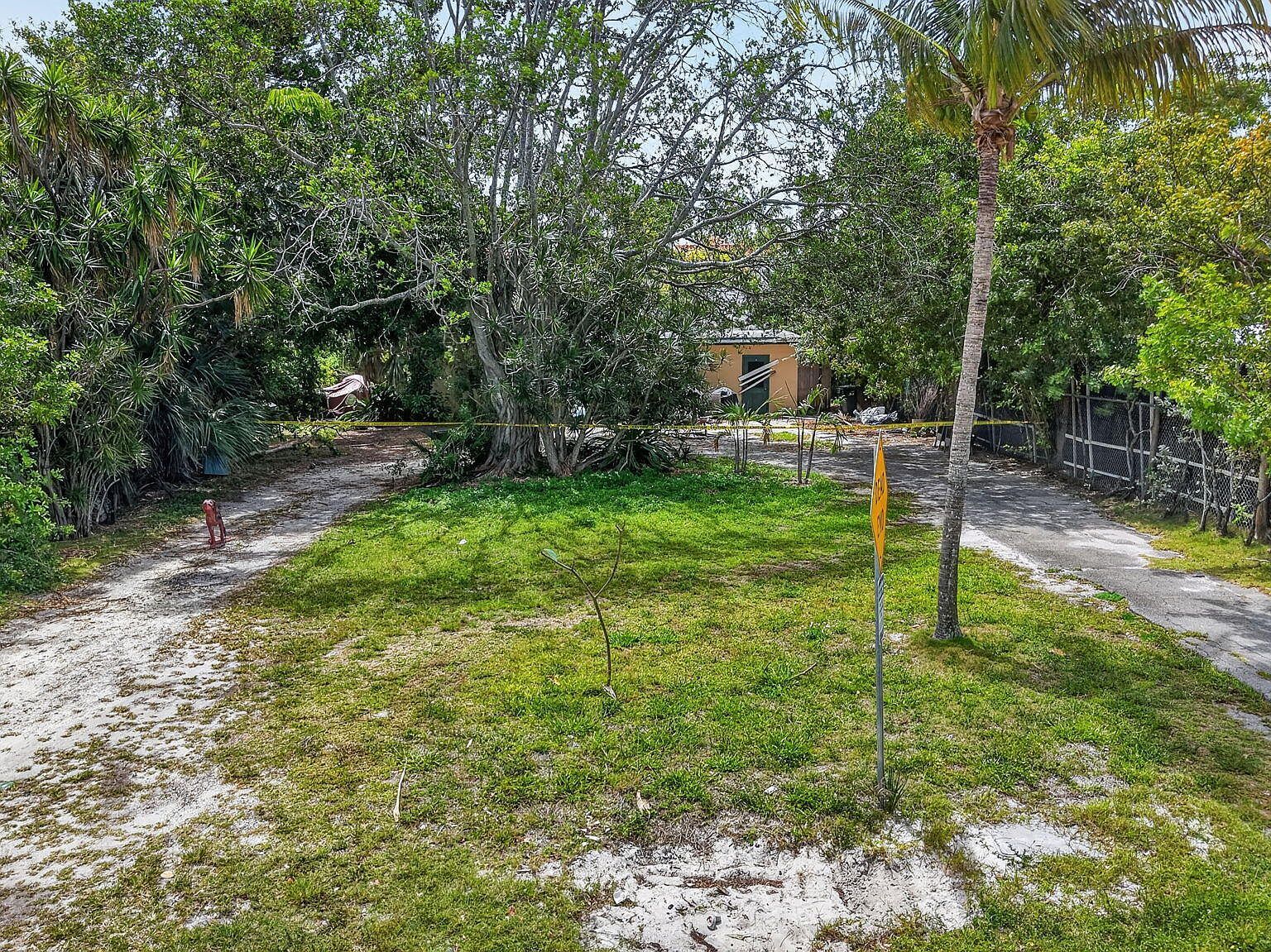 600 Allen Ave Delray Beach, FL 33483 - Thumbnail 3