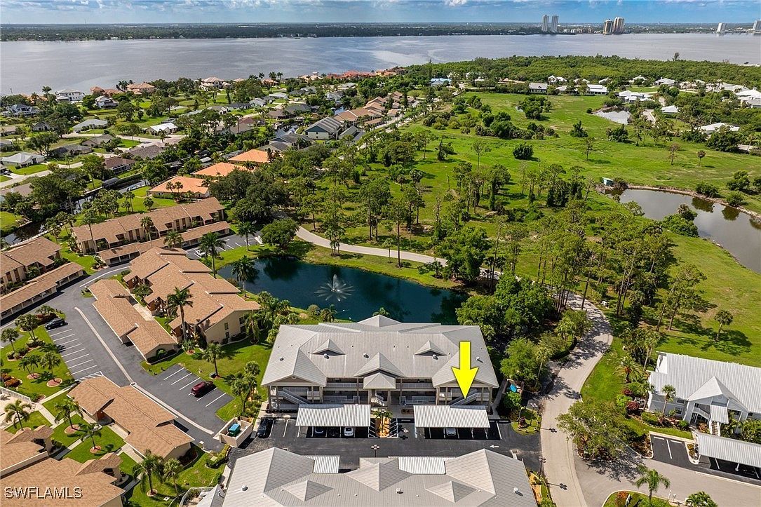 15250 Riverbend Blvd APT 101 North Fort Myers, FL 33917 - Thumbnail 3