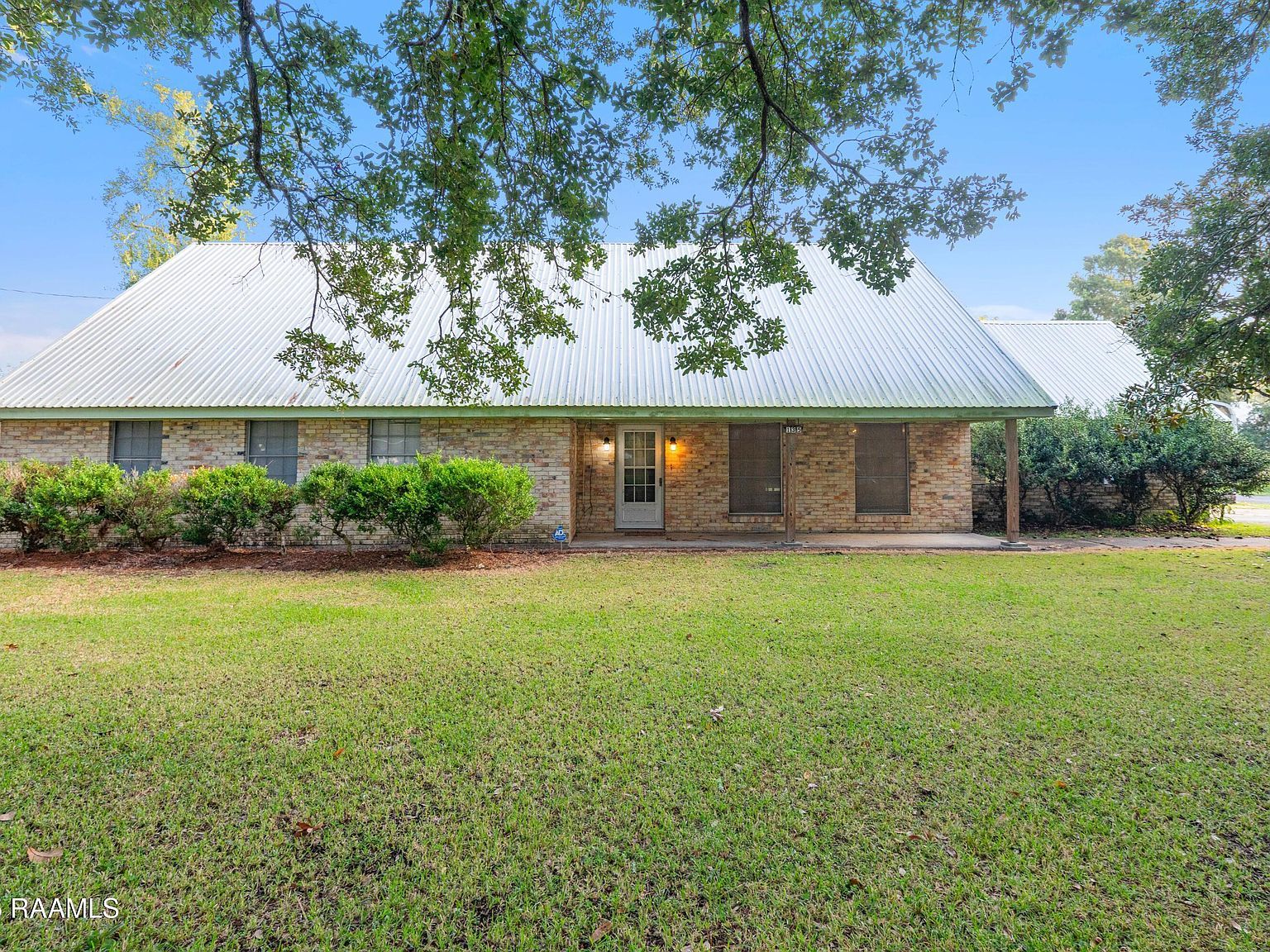 135 Oak Dr Saint Martinville, LA 70582 - Thumbnail 3