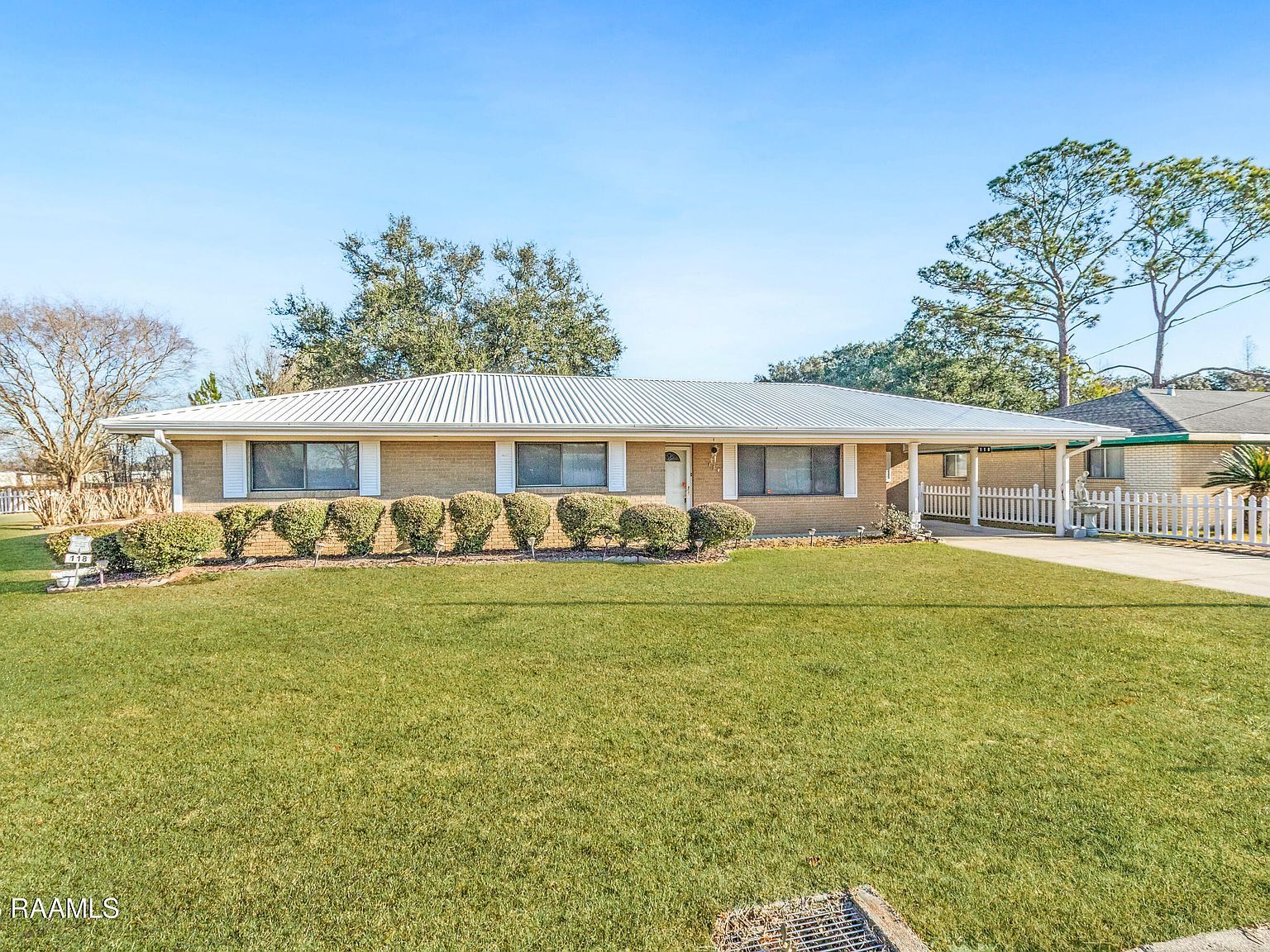 118 Cypress Island Rd Saint Martinville, LA 70582 - Thumbnail 3