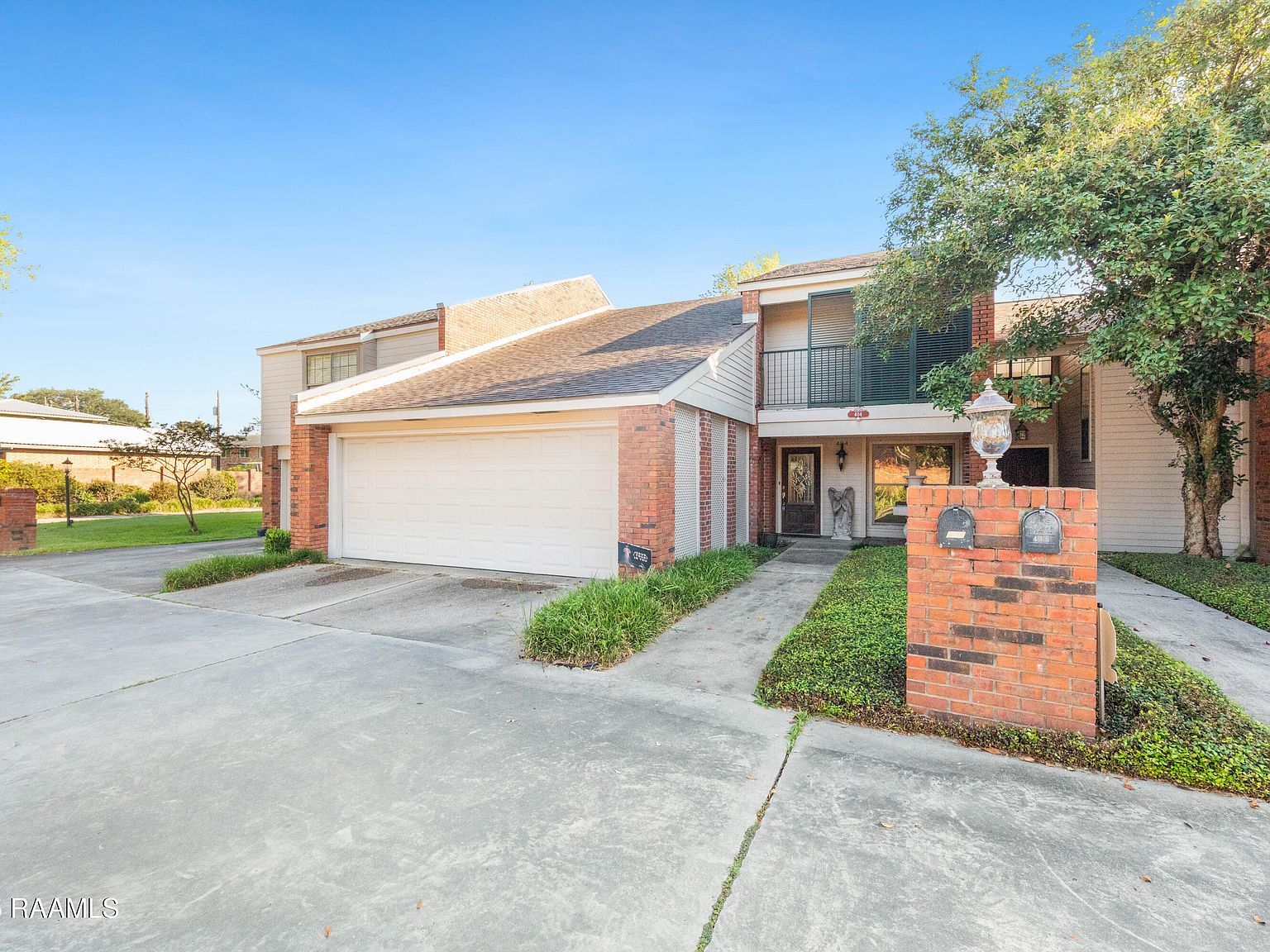 404 Briargate Cir Lafayette, LA 70503 - Thumbnail 3