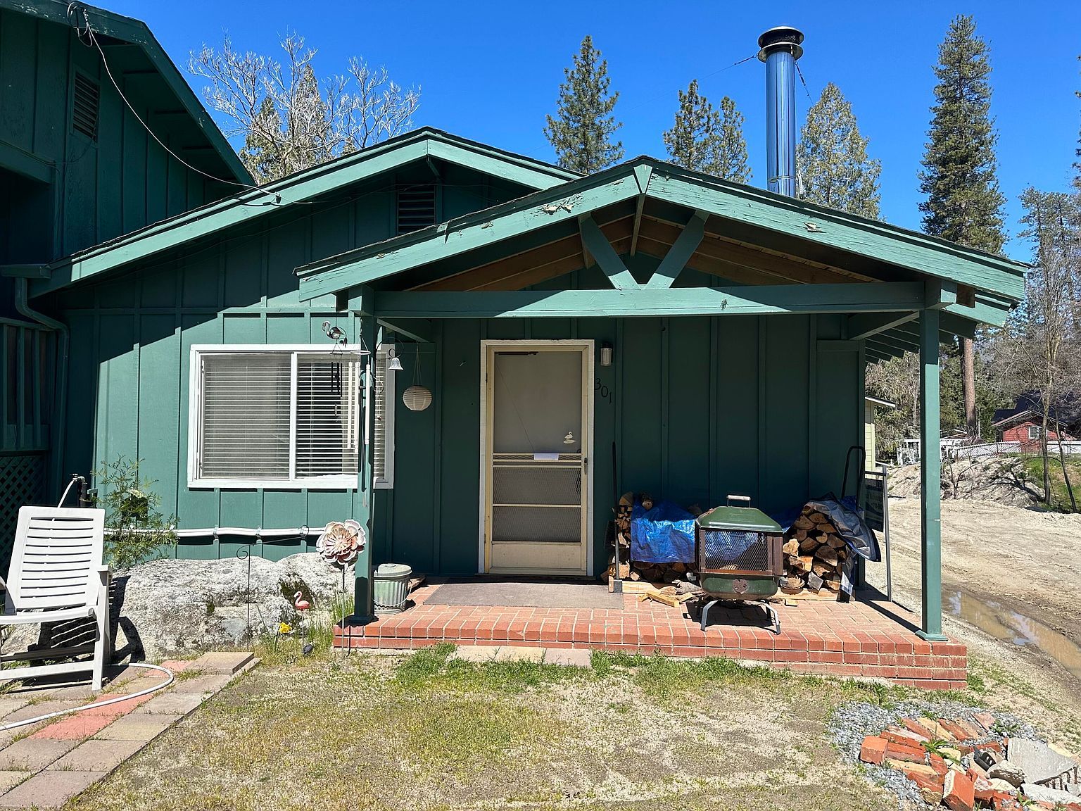 301 Capinero Dr California Hot Springs, CA 93207 - Thumbnail 3