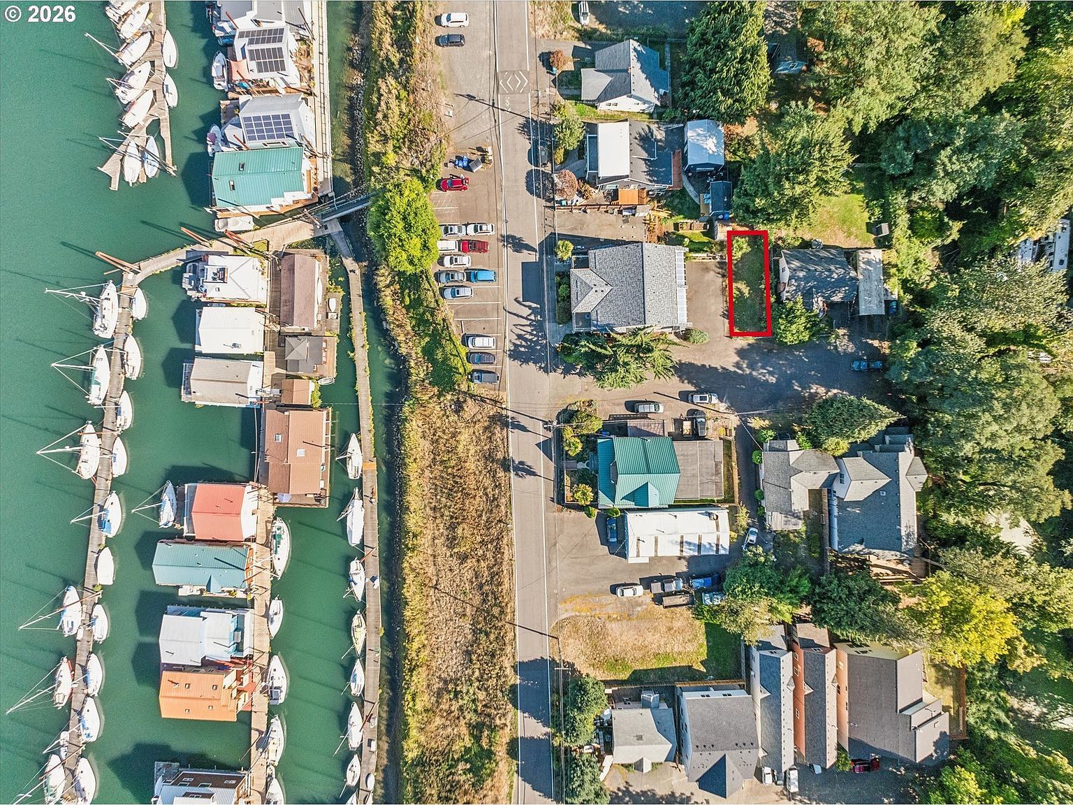 212 NE Bridgeton Rd Portland, OR 97211 - Thumbnail 3