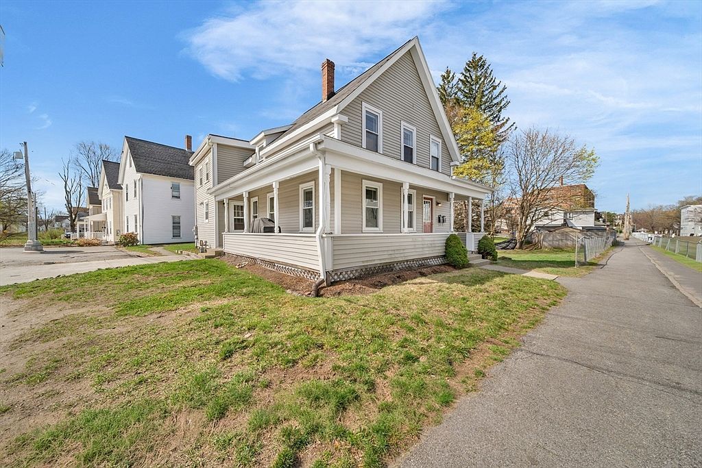 107 Apsley St Hudson, MA 01749 - Thumbnail 3