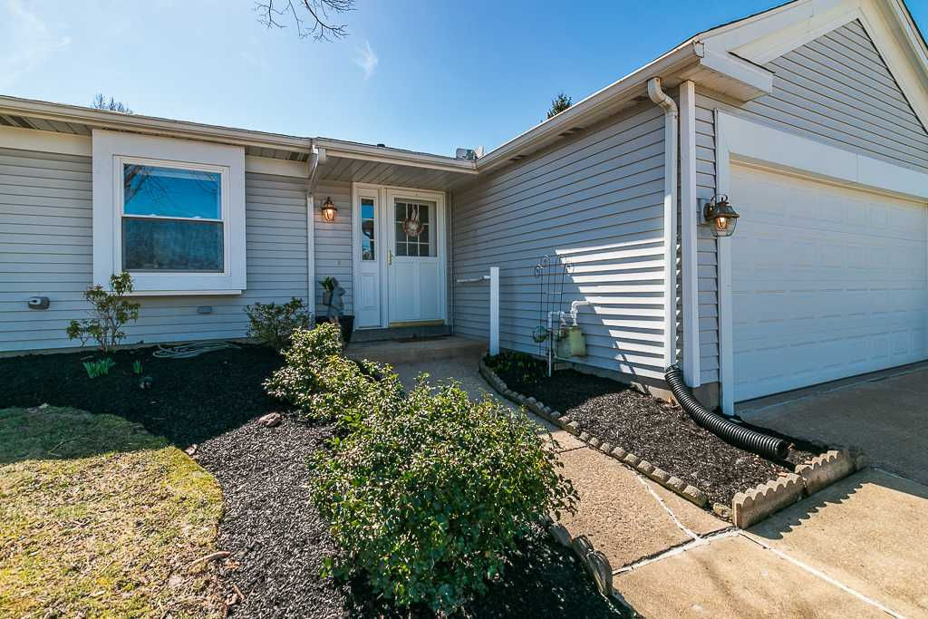 9780 Willow Lane, Mentor, OH, USA, 44060 - Thumbnail 3