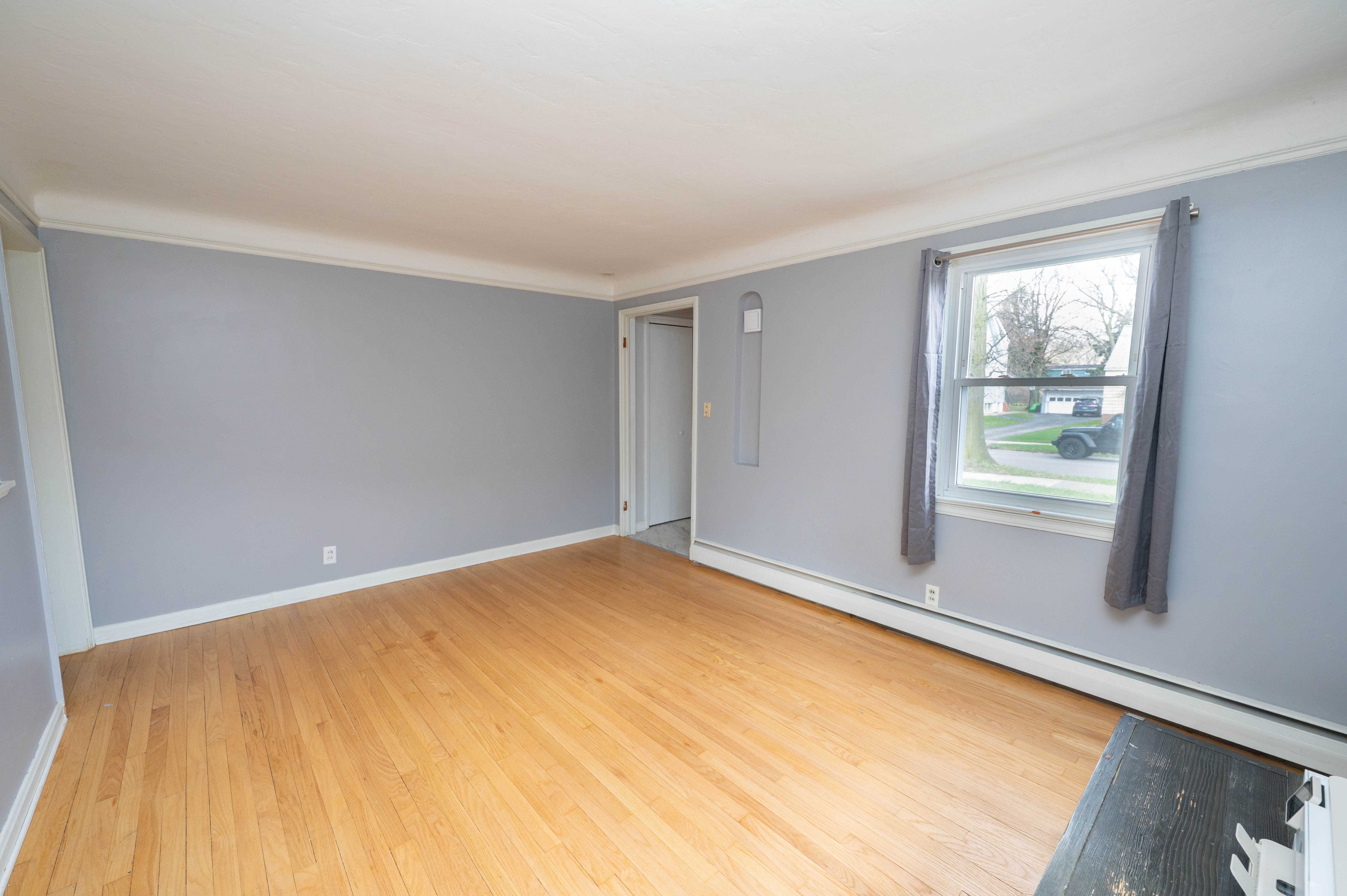 1426 Summit Drive, Mayfield Heights, OH, USA, 44124 - Thumbnail 5