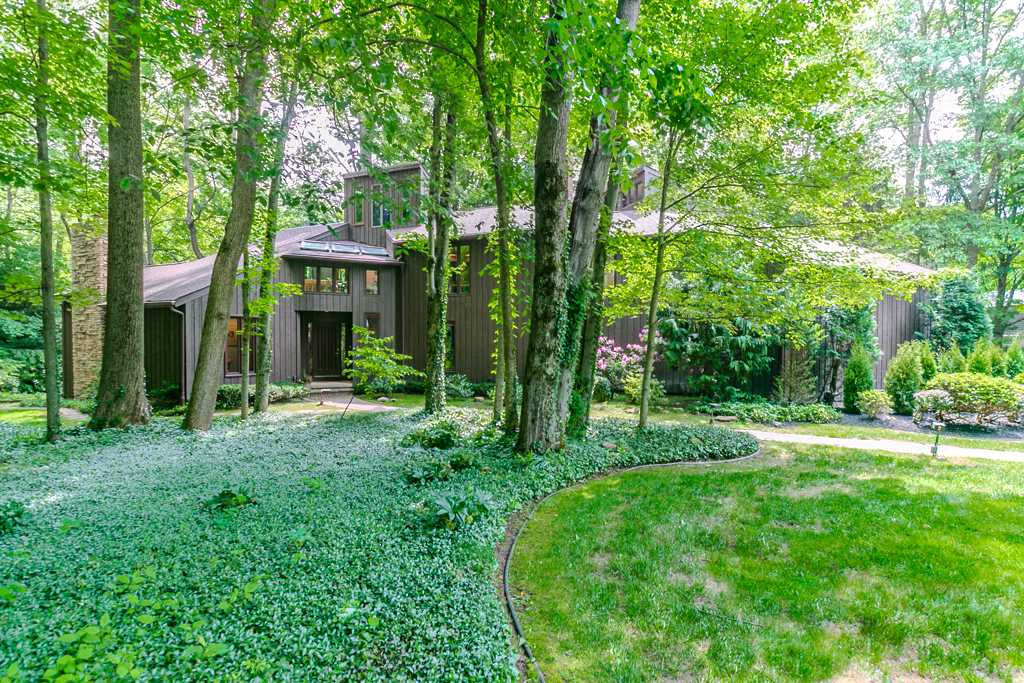 38751 Dodds Landing, Willoughby Hills, OH, 44094 - Thumbnail 2