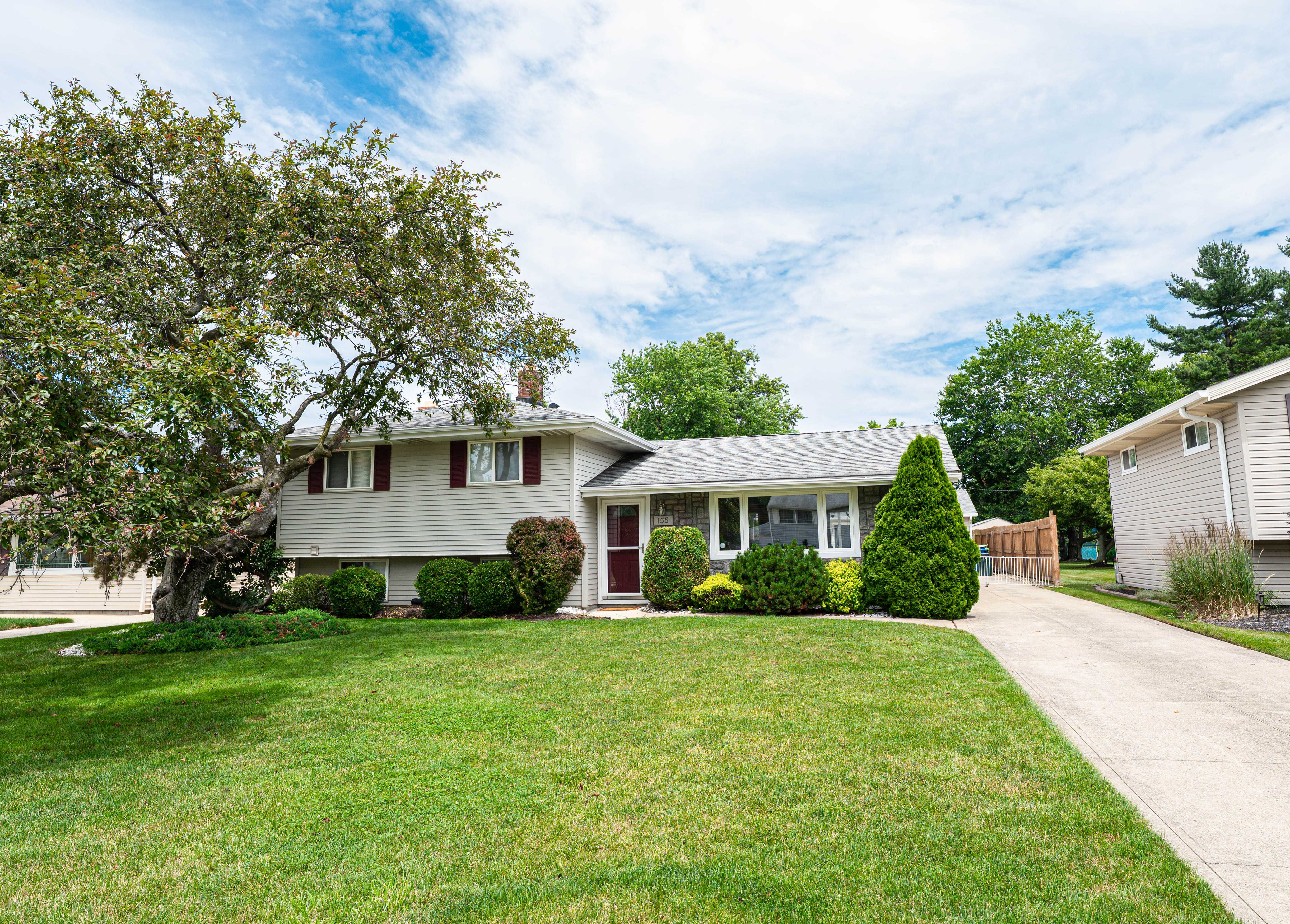 155 Erieview Drive, Eastlake, OH, USA, 44095  | Single Family