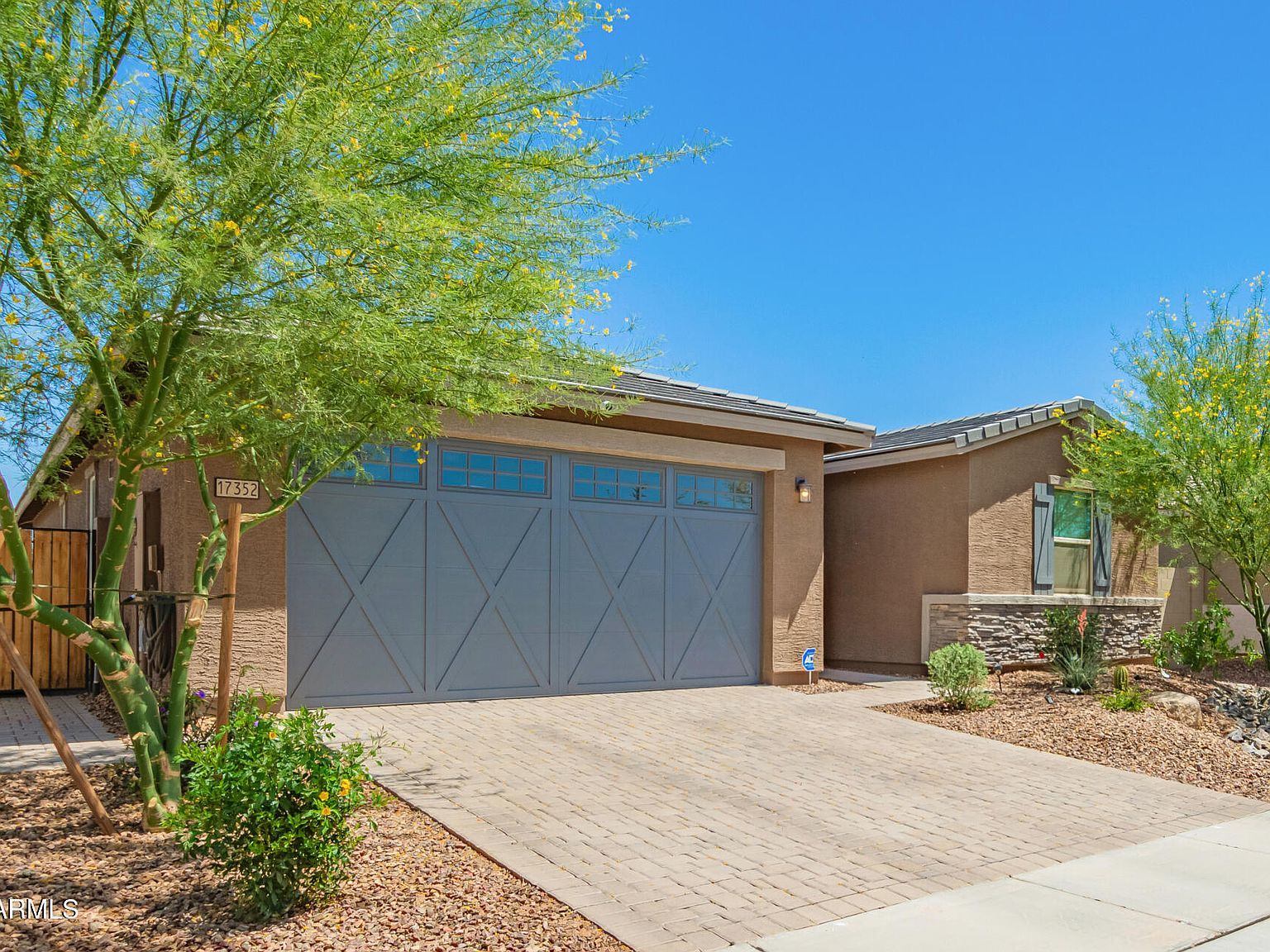 17352 W Red Fox Rd Surprise, AZ 85387 - Thumbnail 3